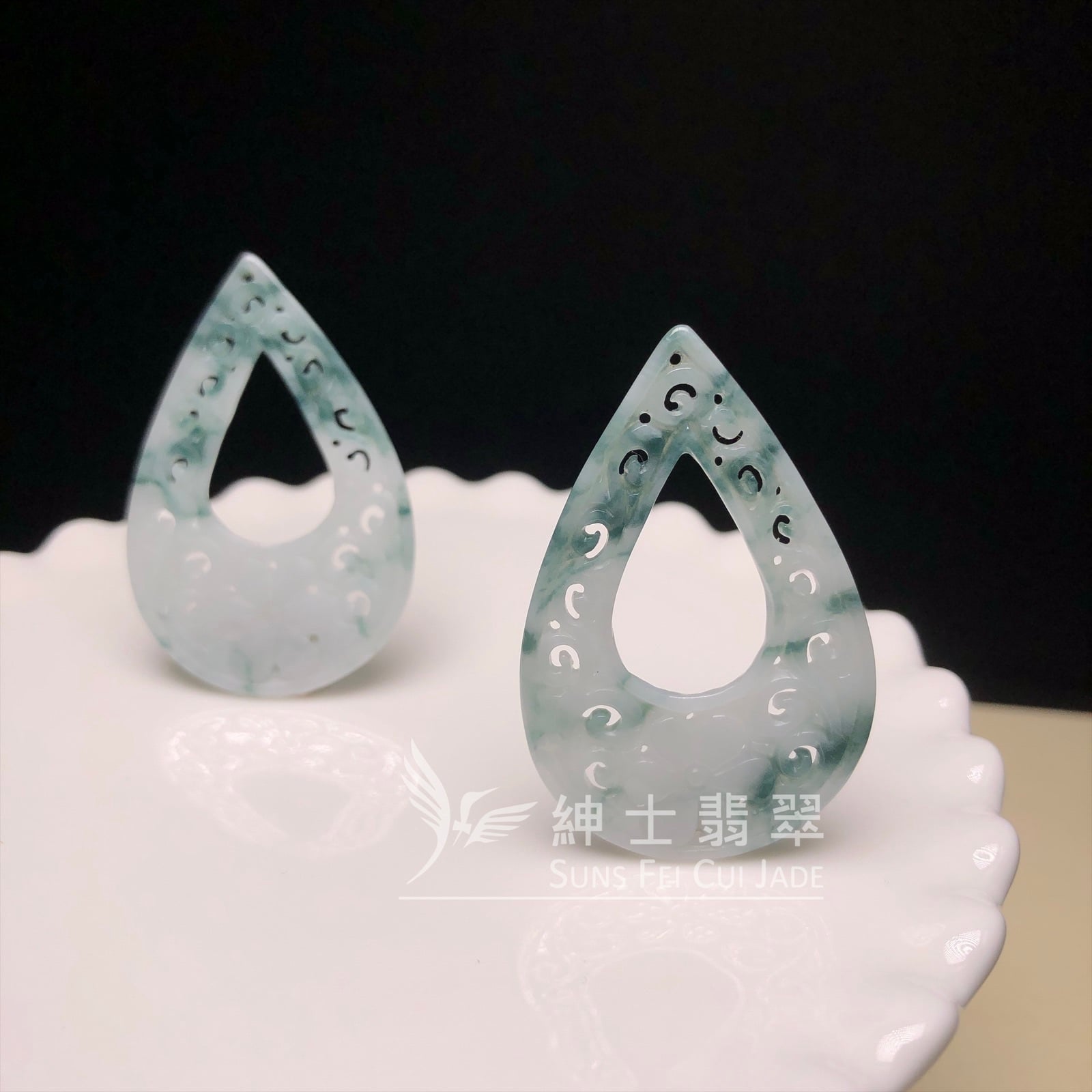 飄藍花翡翠耳環 YM00285