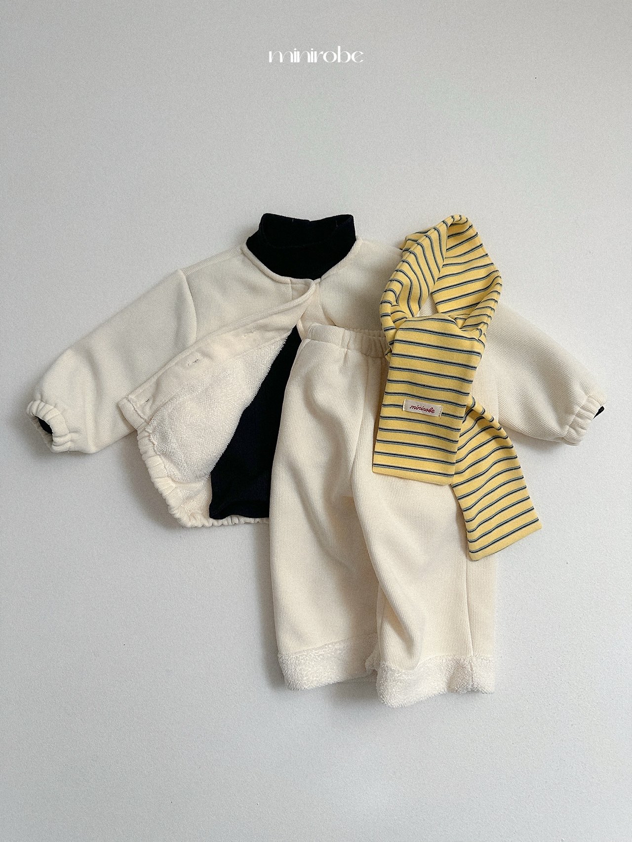 Mnirobe |  Poy Warm Cardigan