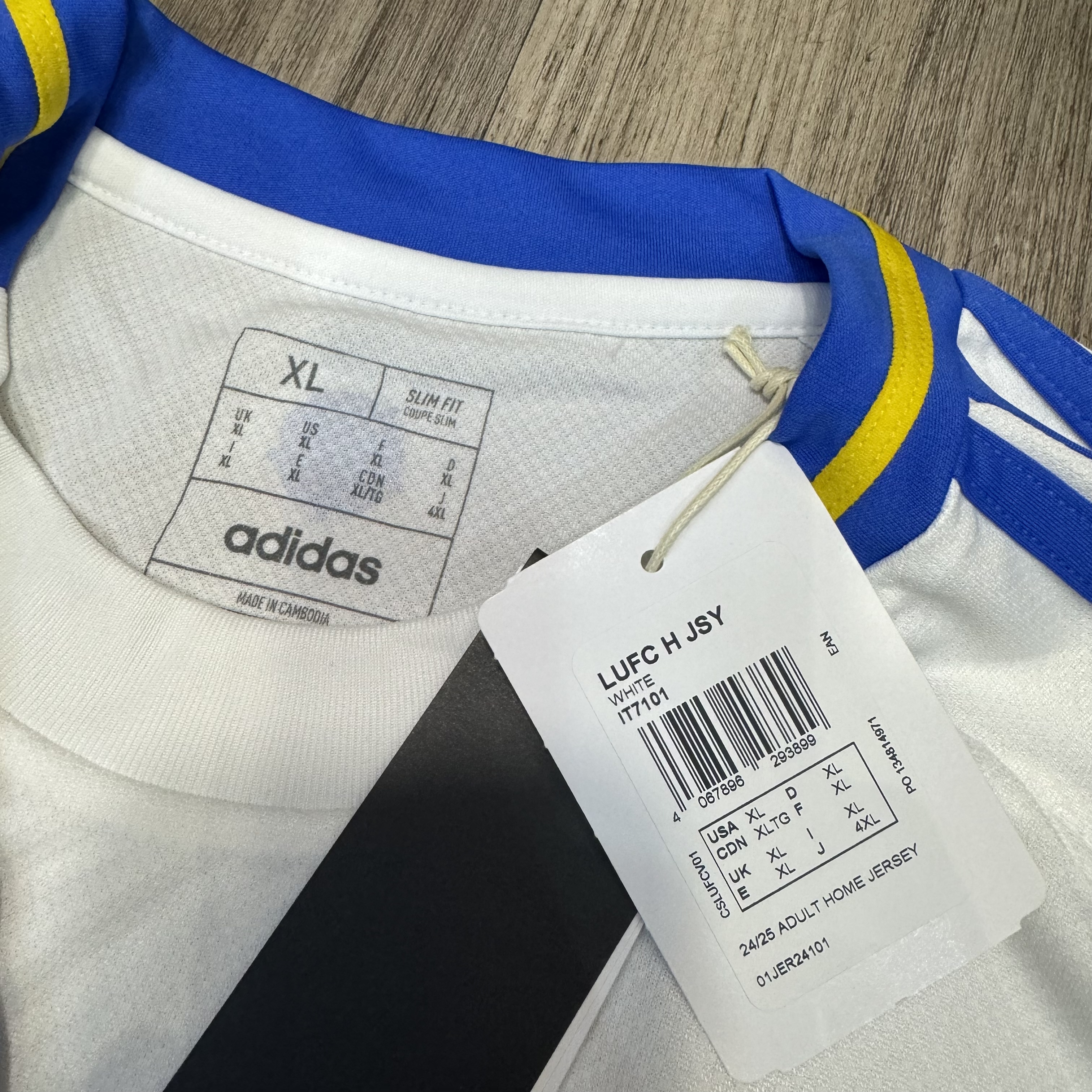 Leeds United 24/25 home shirt #22 Tanaka (Bnwt)