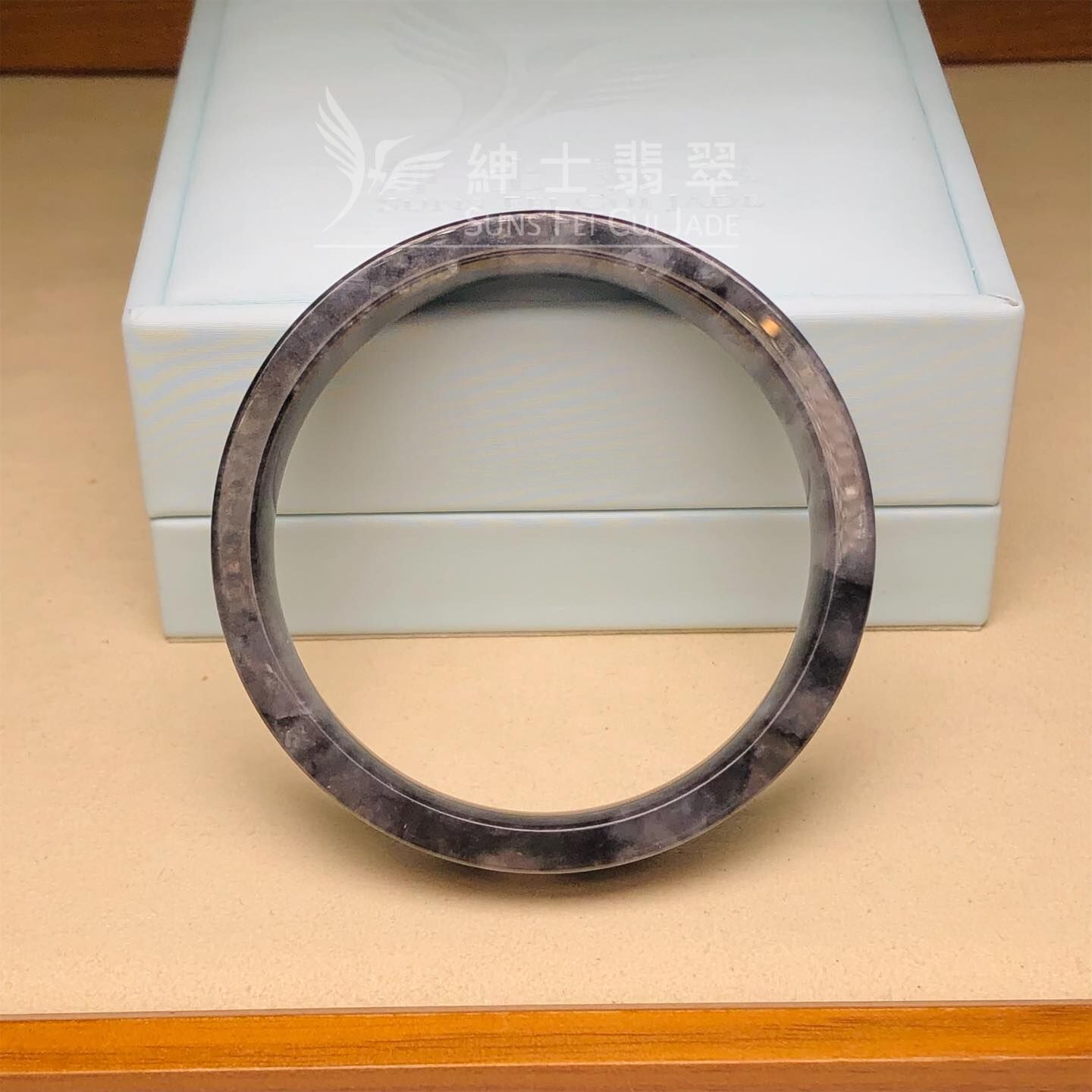 山水畫烏雞方鐲 52.3mm