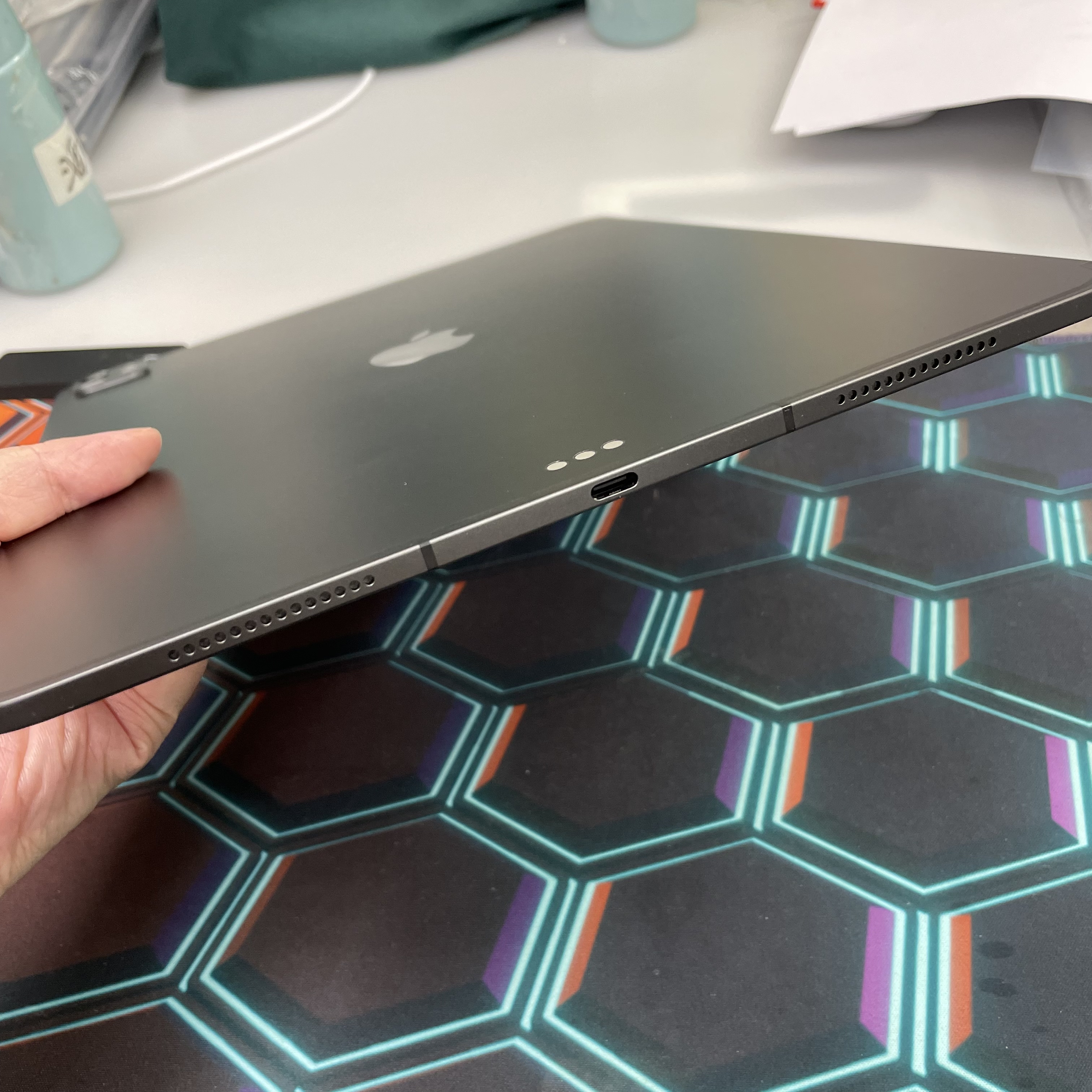 *8256100 iPad Pro 8 13吋 M5 完美機 256GB 5G版 黑色 black