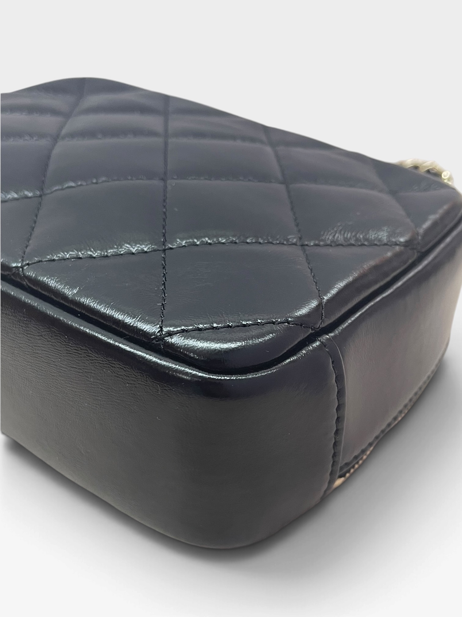 Pre-Owned CHANEL 24C Coco Trip Vanity Case / Product Code: 101901