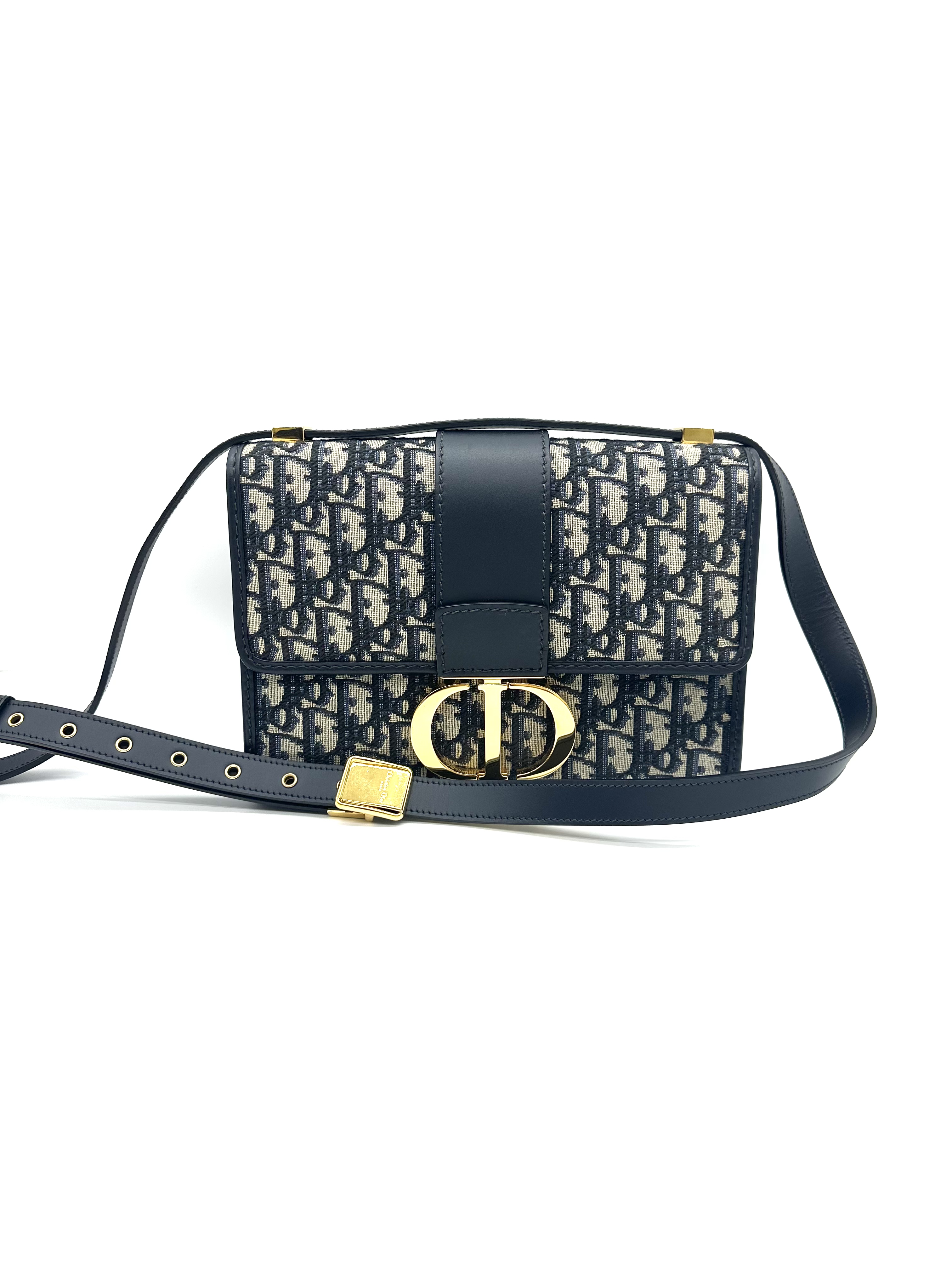 Pre owned-Christian Dior Montaigne bag/ Product Code: 26031803