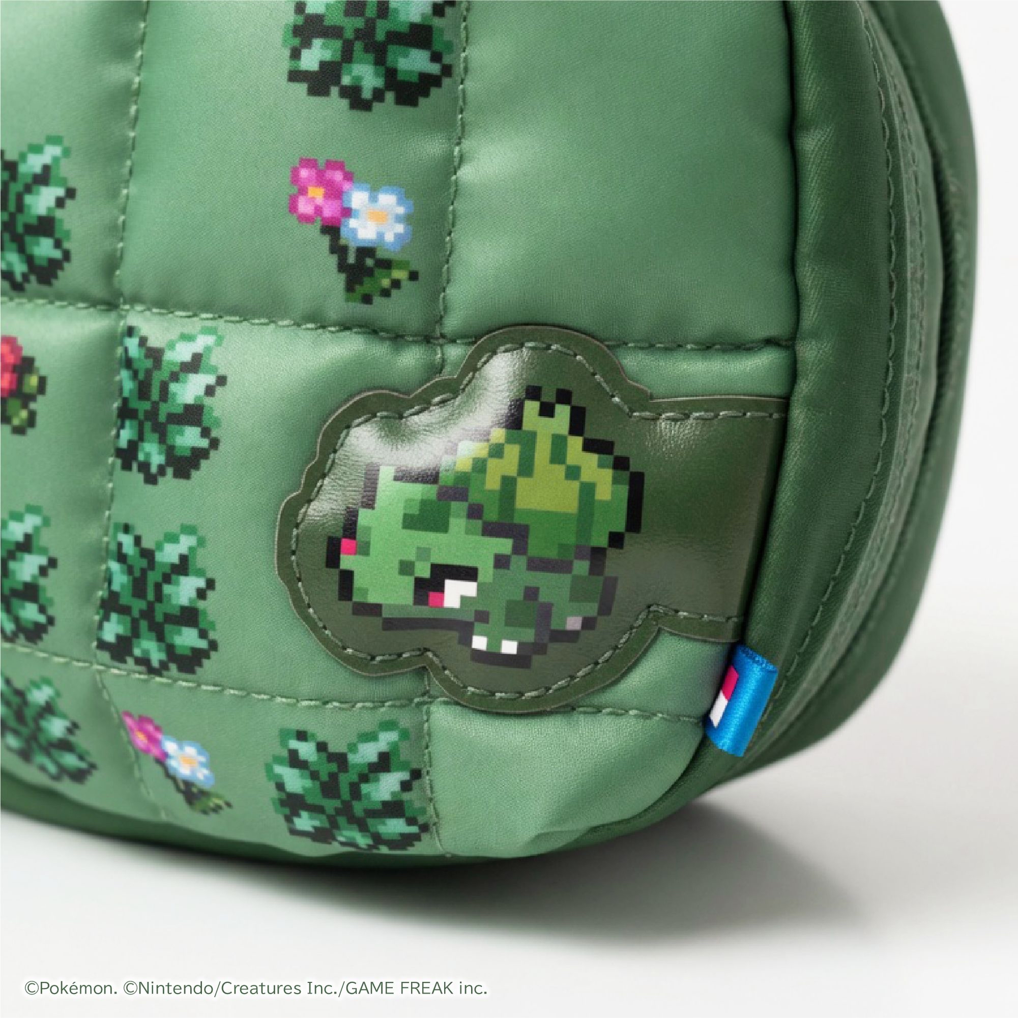 HORI NS2 中容量泡芙包 寶可夢像素風綠 (NSX-192)        HORI NS2  Puff Pouch Pokémon Pixel Art Green (NSX-192)