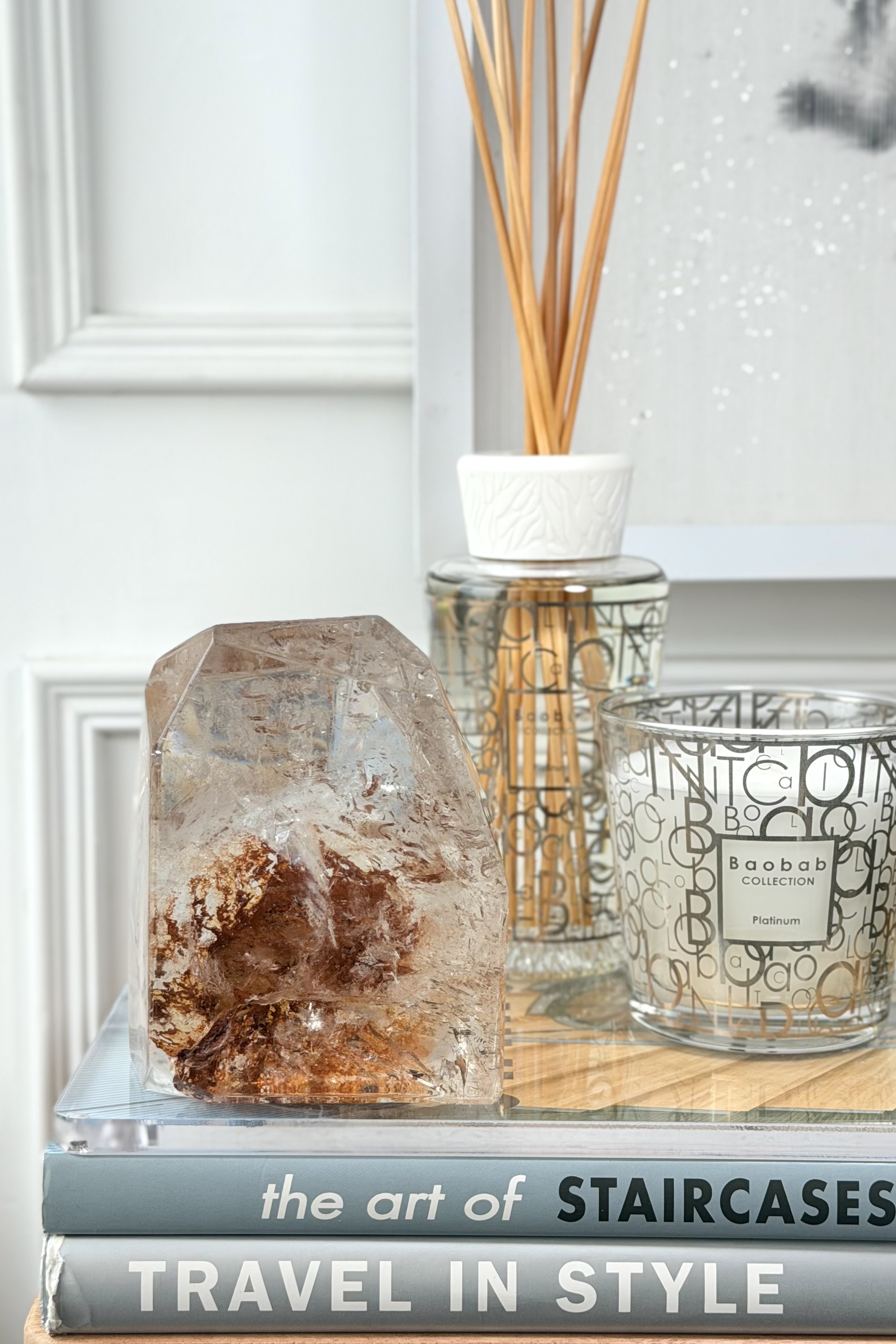 ꧁ 1.3Kg 12.2cm白水晶共生紅泥柱꧂CQ.1016C71G13AF-RA1*11JT