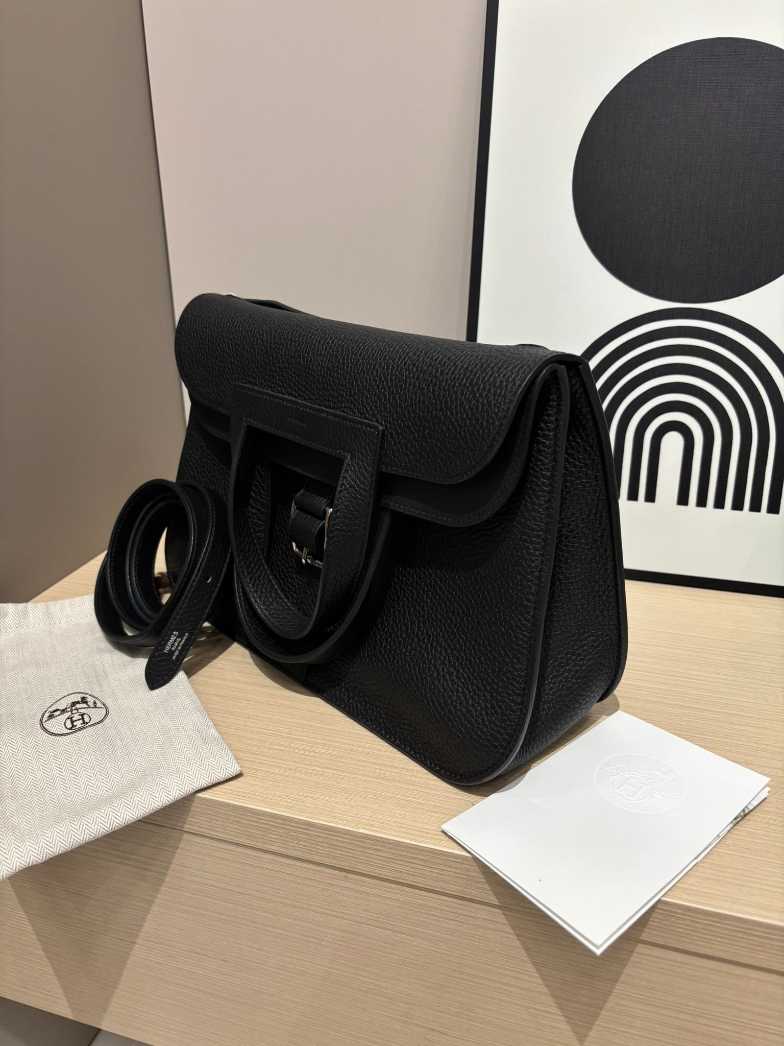 Hermes Halzan 31, STAMP U Stamp U 黑色粒粒牛皮銀扣 100%Authentic ,98%new ✅香港專門店收據✅dust bag✅box 