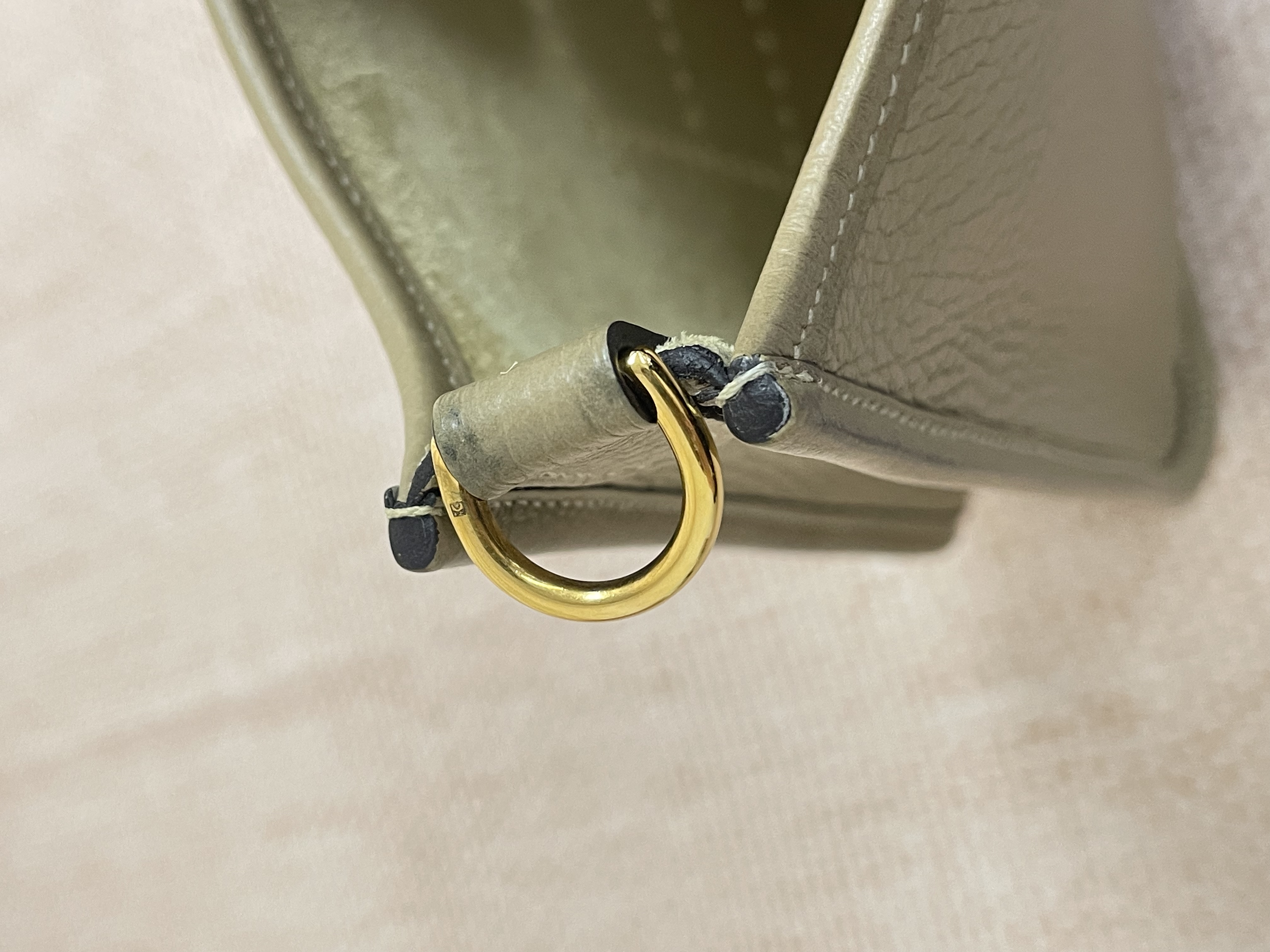 Pre-owned Hermes Mini E/ Stamp U/ Product Code: 26050501