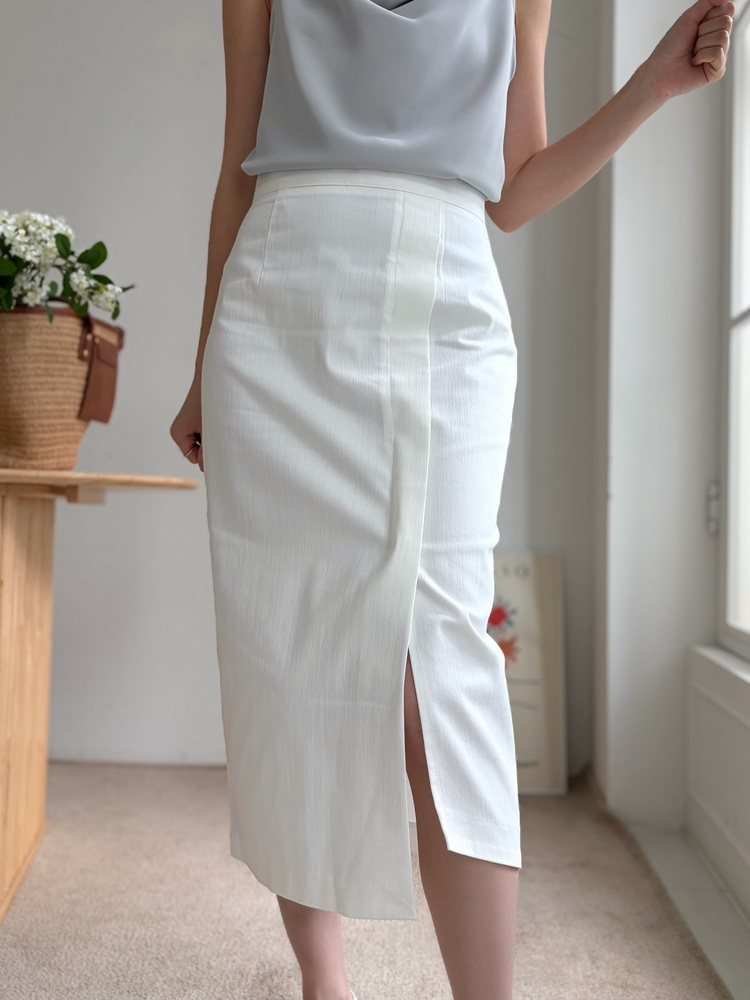 Front Slit Pencil Skirt (White)