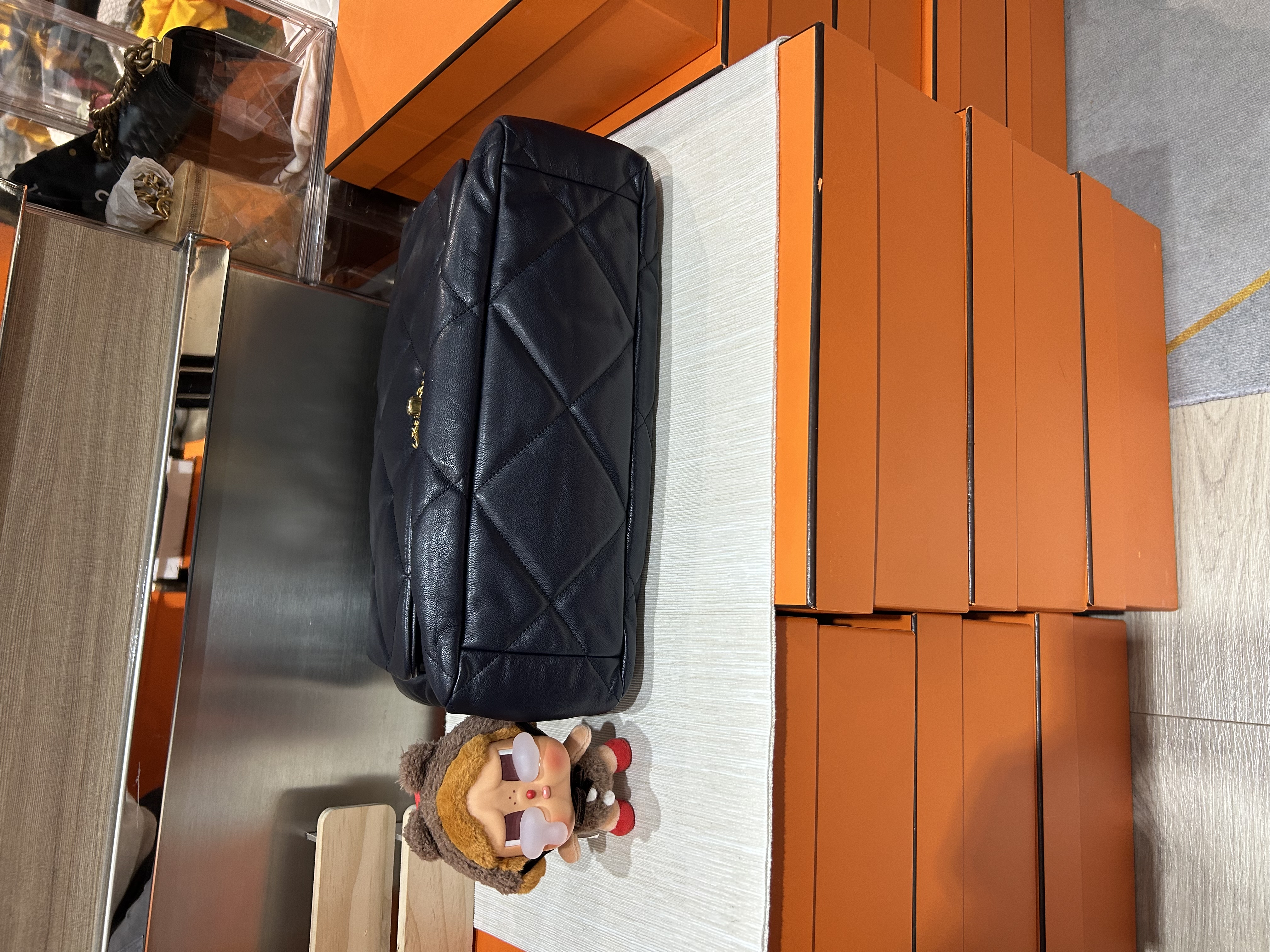 Chanel 19 maxi navy 金鏈 100%Authentic,95%new ✅30card✅dust bag 