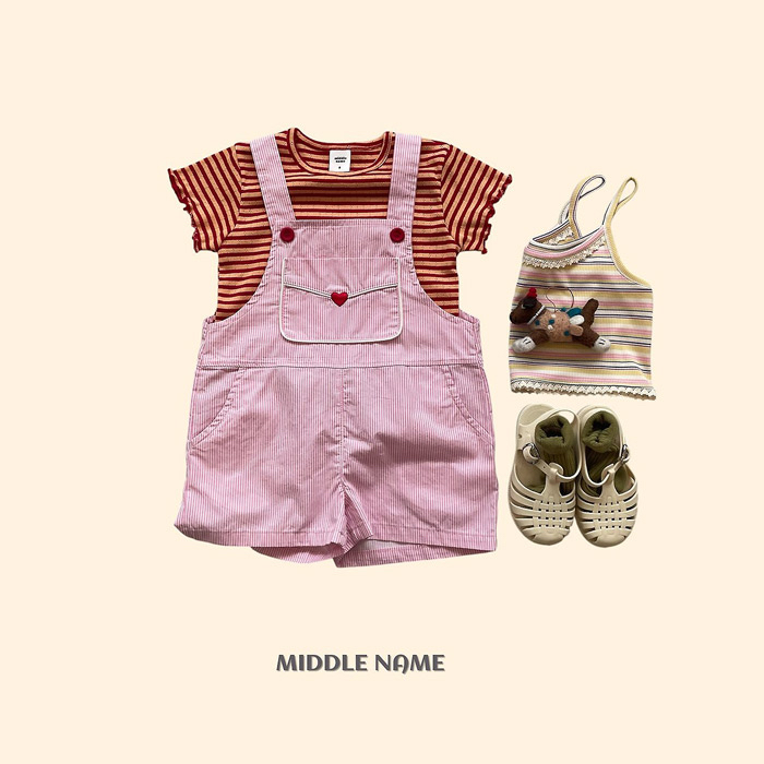 🇰🇷middle name tee