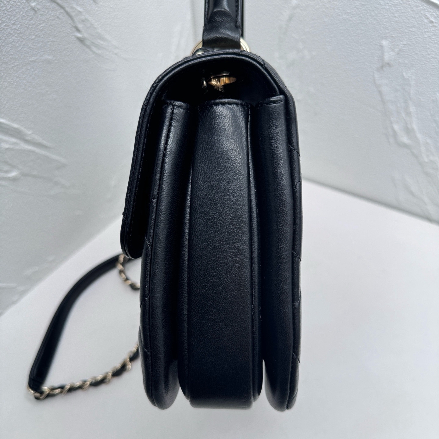 Pre-owned Chanel Small Lambskin Trendy CC Top Handle Bag