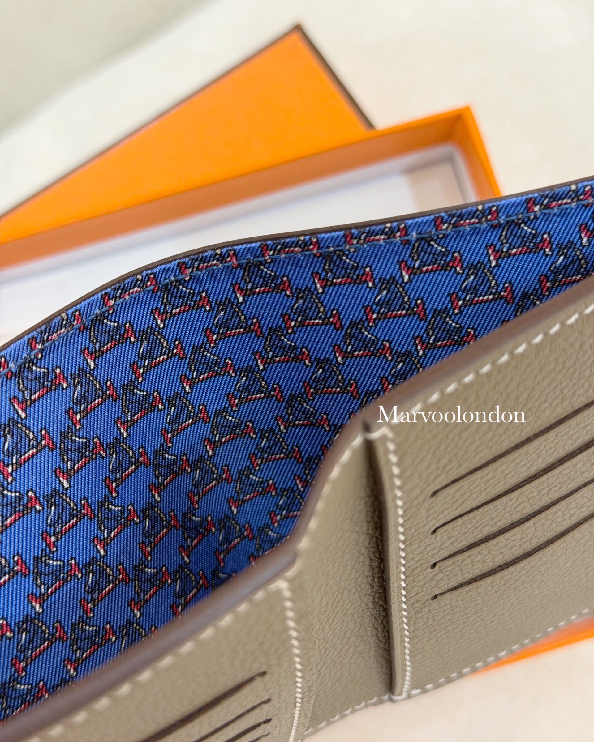 特價出✨Hermes Citizen twill wallet  8卡位 ❤️大象灰 Evercolor 皮