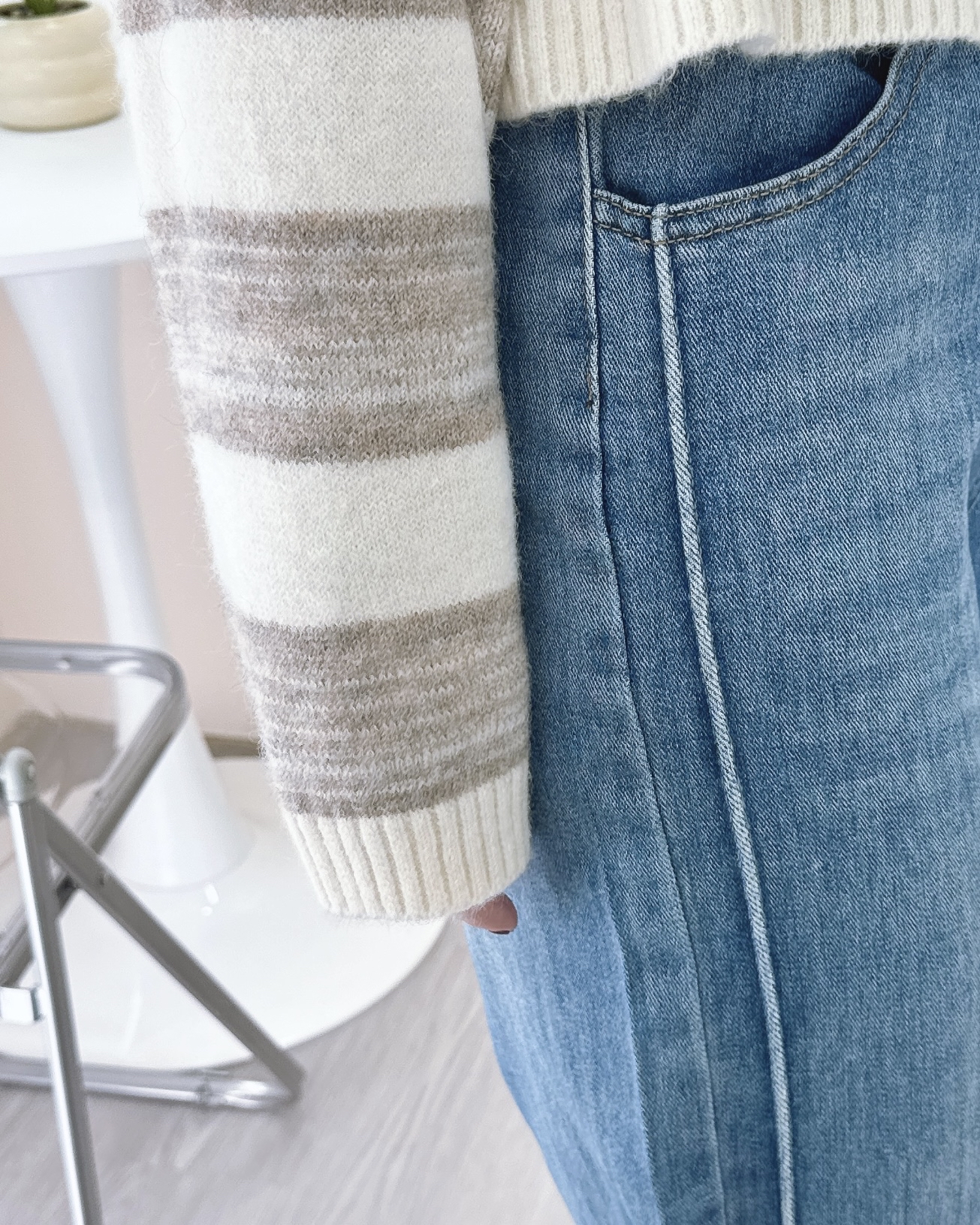 彈性超柔軟天藍直腳牛仔褲