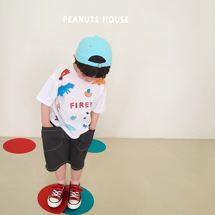 🇰🇷Peanuts House tee