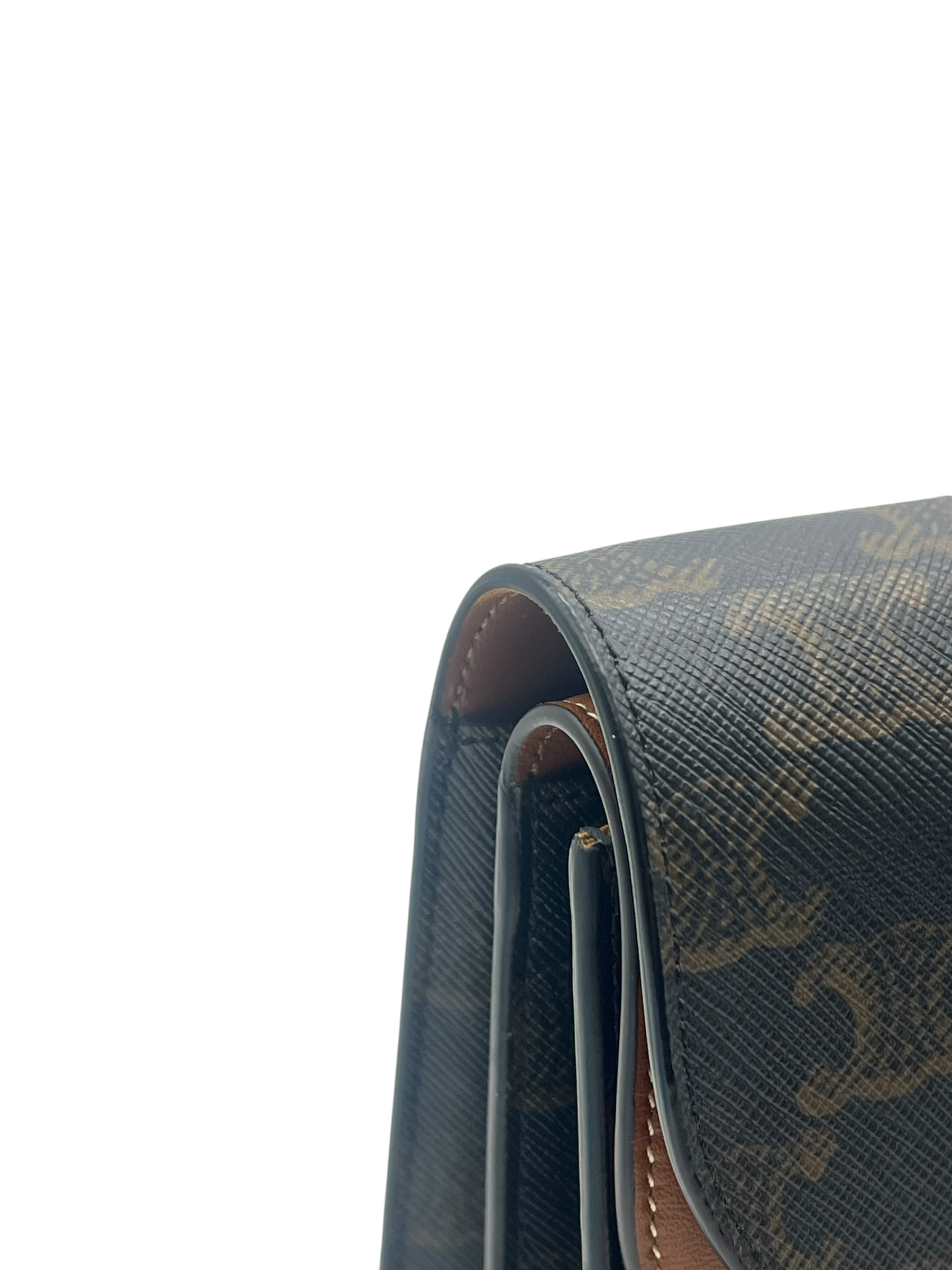Pre-Owned CELINE Triomphe WOC / Product Code: 26053002