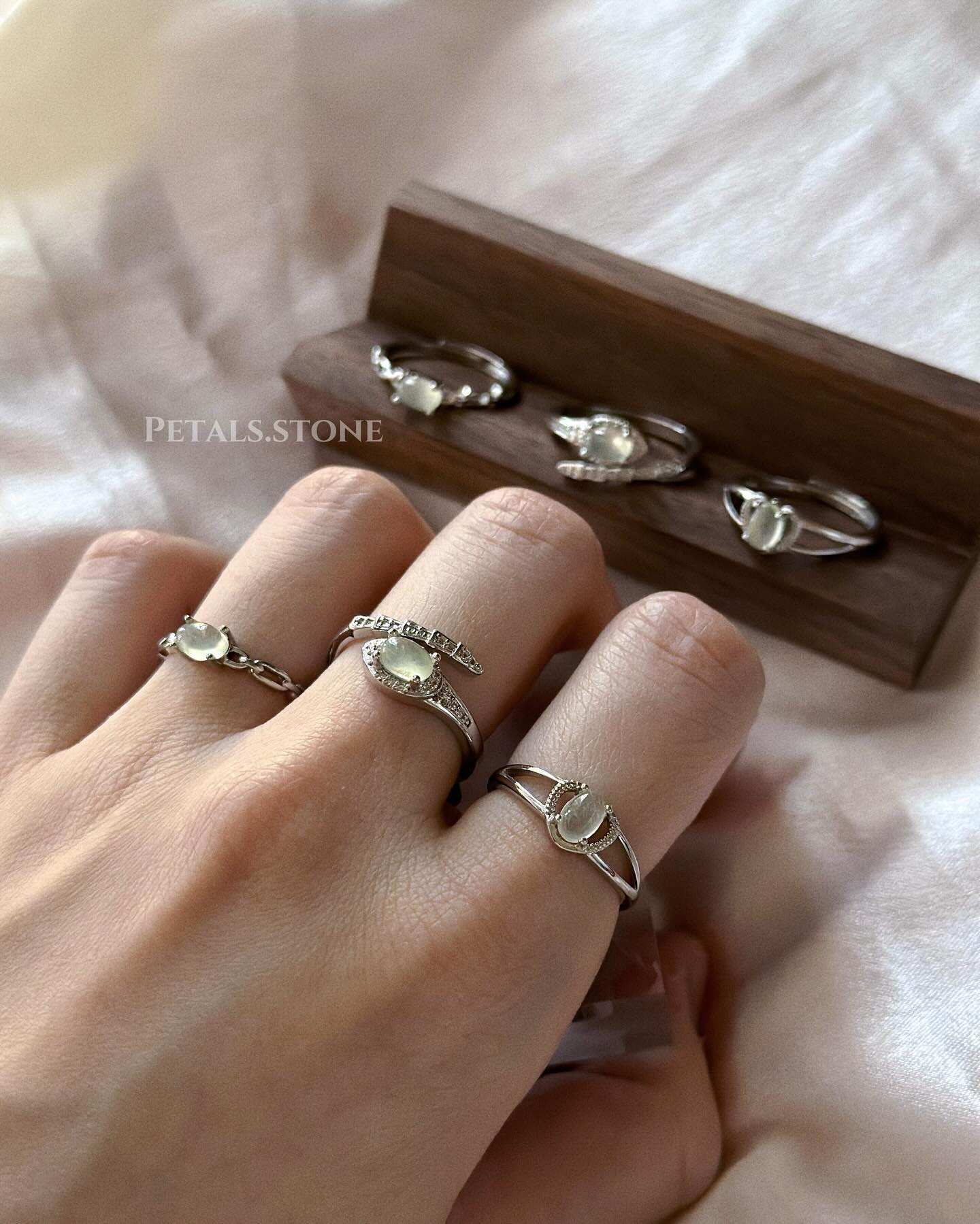 💚𝐏𝐫𝐞𝐡𝐧𝐢𝐭𝐞 𝐑𝐢𝐧𝐠𝐬