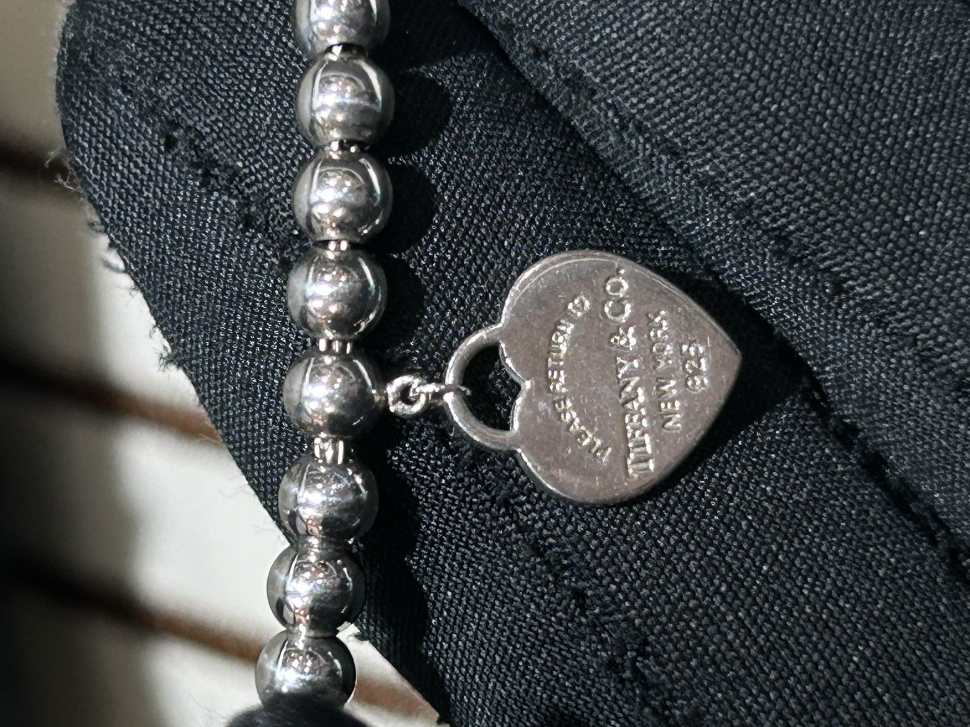 Tiffany & Co. Heart bracelet 100%Authentic,98%new ☑️dust bag 