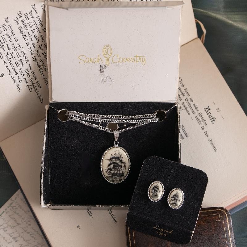 Vintage Sarah Coventry 1975 “Legends” Sailing Boat Pendant Necklace with two chains & Stud Earrings Set in Original Box(MW202)