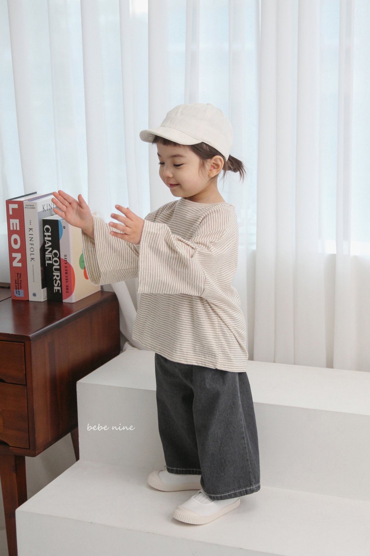 🌸預訂 韓國直送🌸🇰🇷Bebenine兩色條紋寬鬆闊長袖上衣