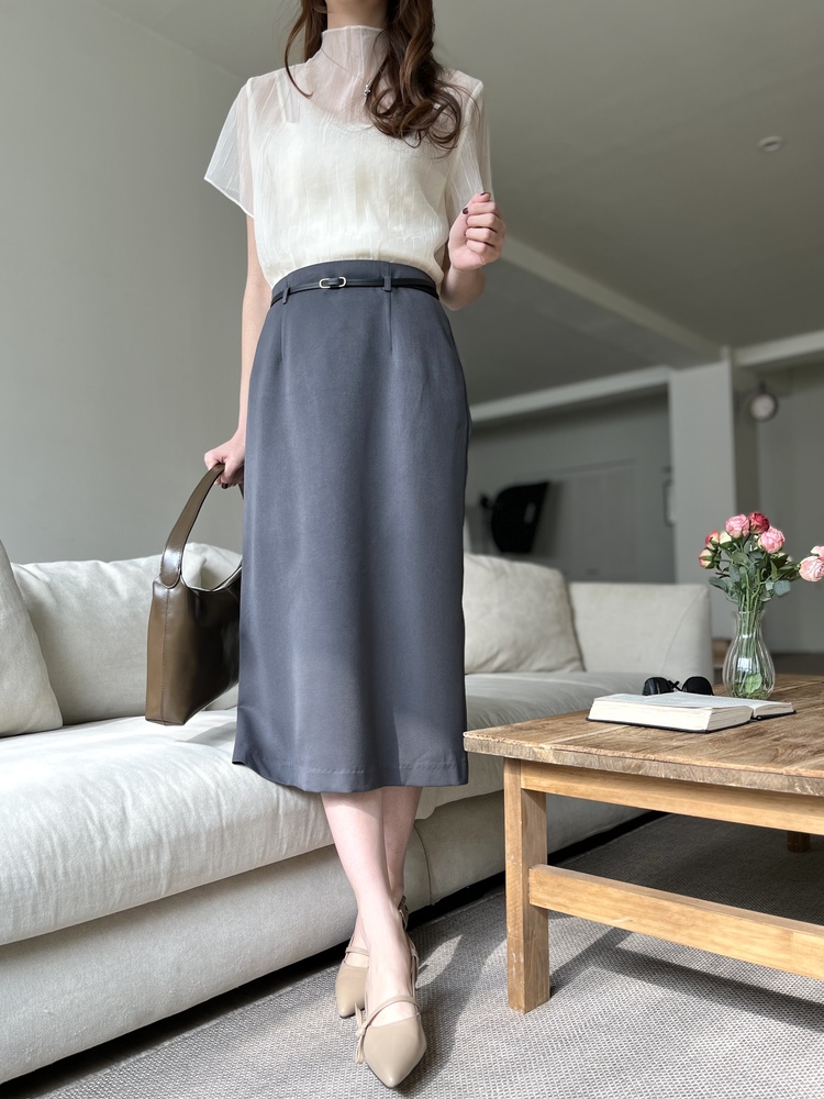 Atelier Belted Skirt (Charcoal)