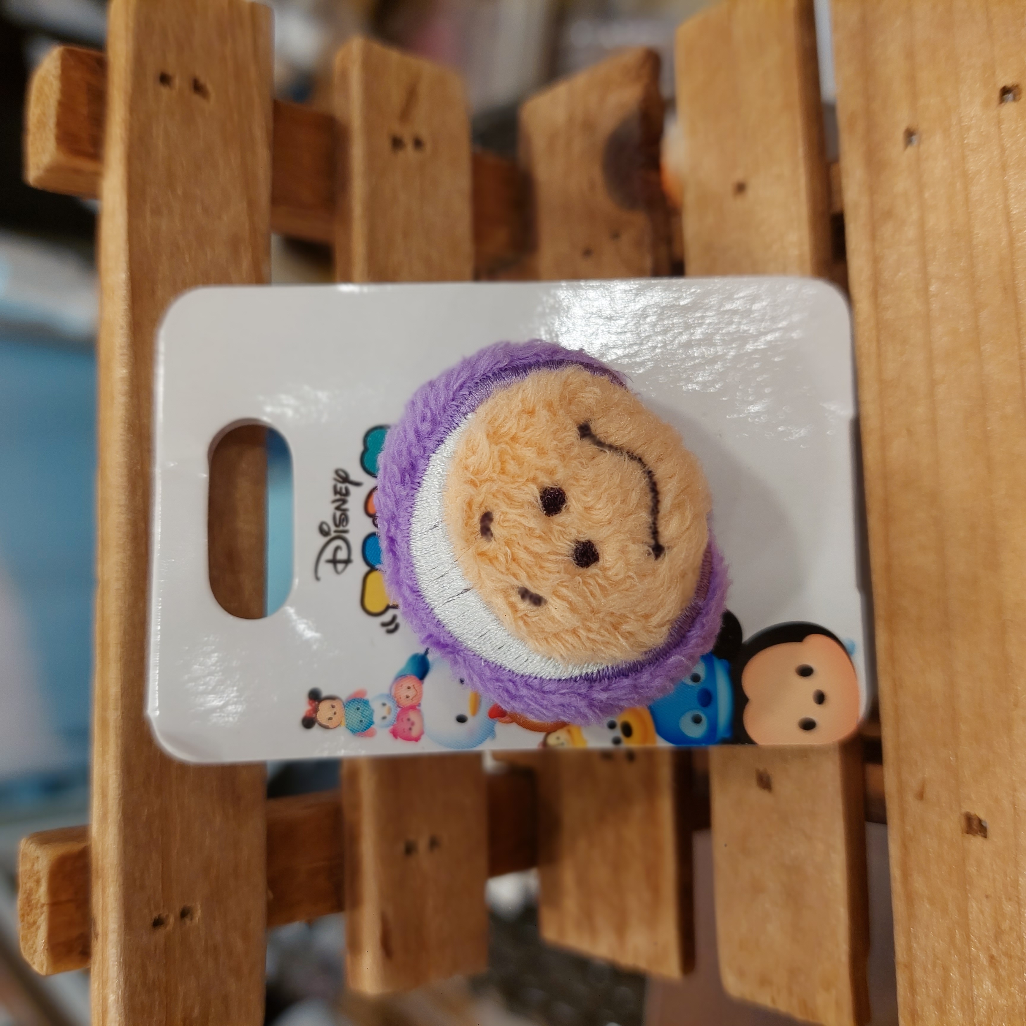 原裝日本 Disney Tsum Tsum 小牡蠣  Oyster Baby  小扣針