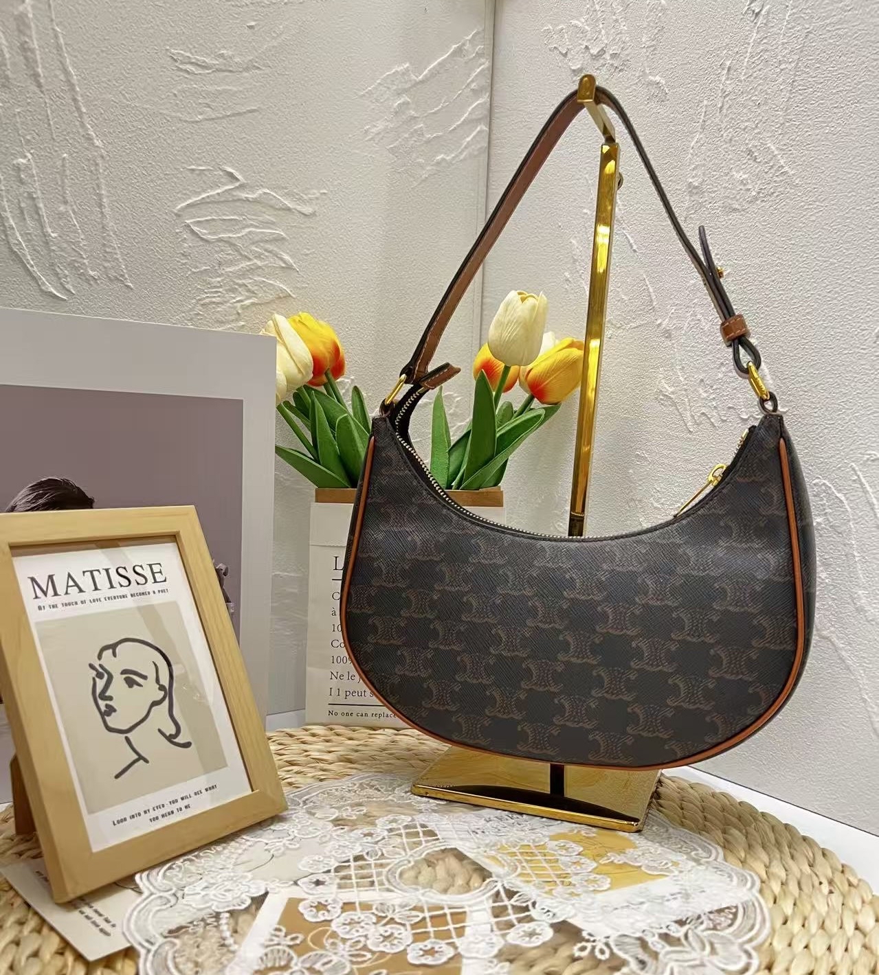 Celine Ava Triomphe Bag （近新閒置品 Lisa同款）