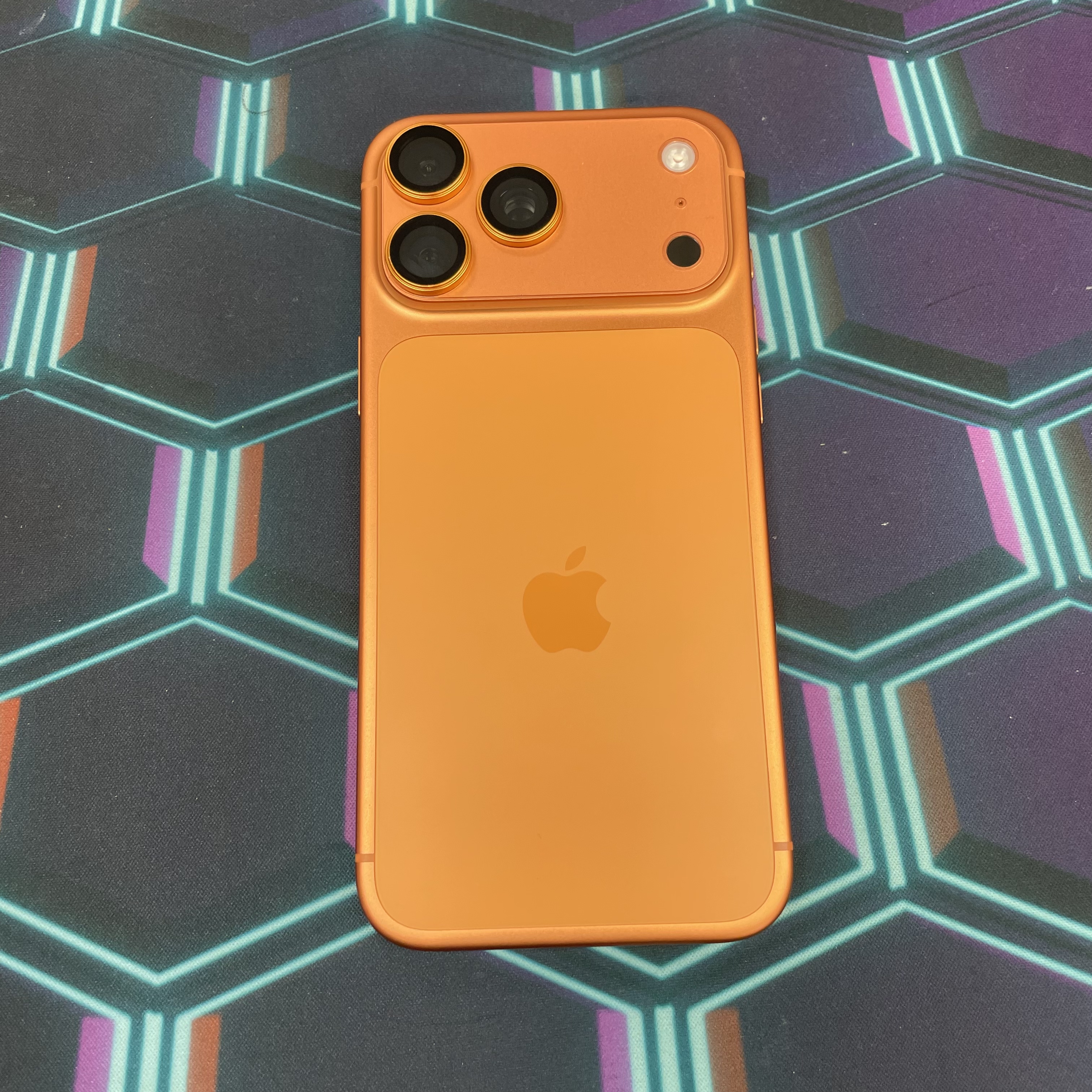 *6876 17 Pro max 完美機 256GB 電100 橙色 orange