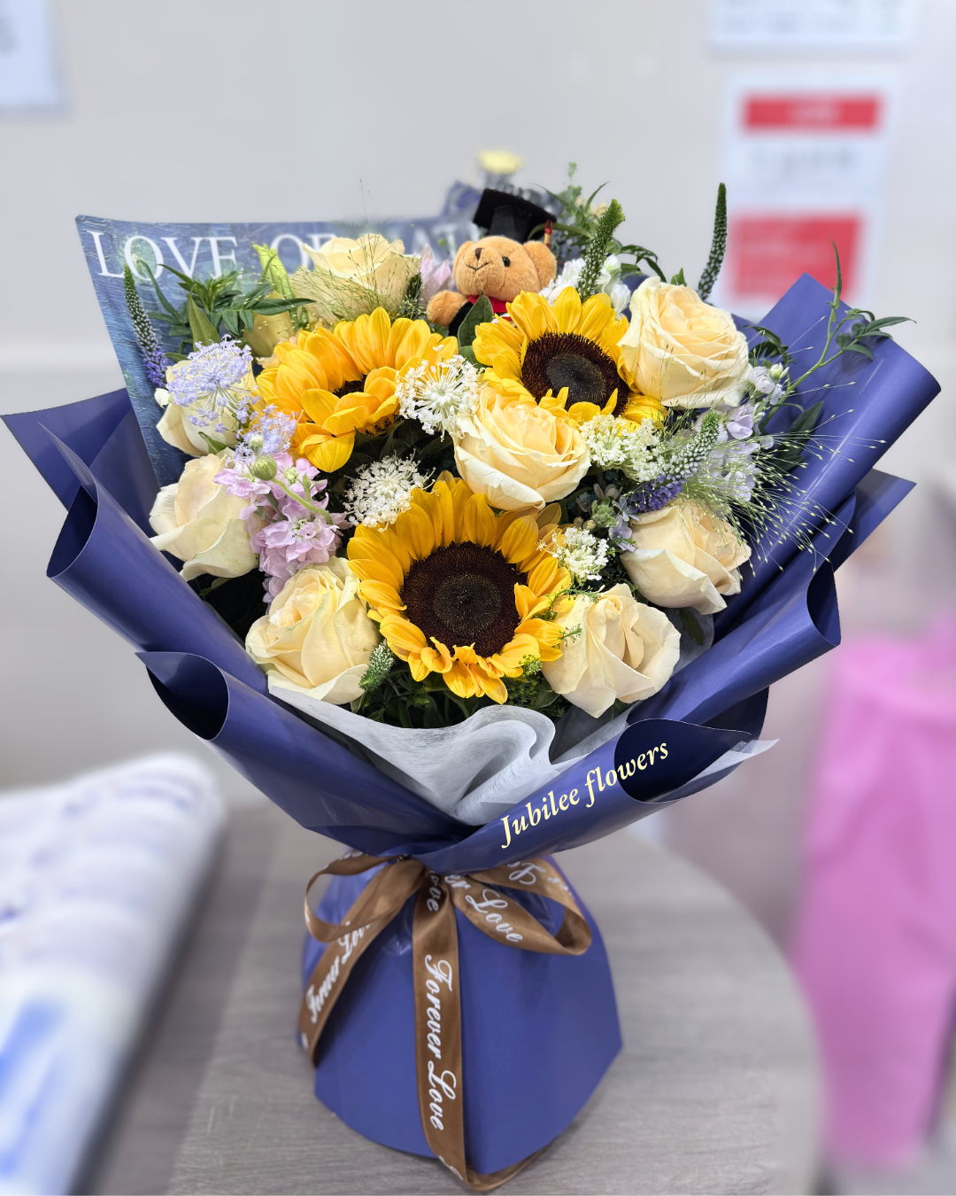 🌻向日葵 · 玫瑰花束（不包括手鈎畢業公仔 ）