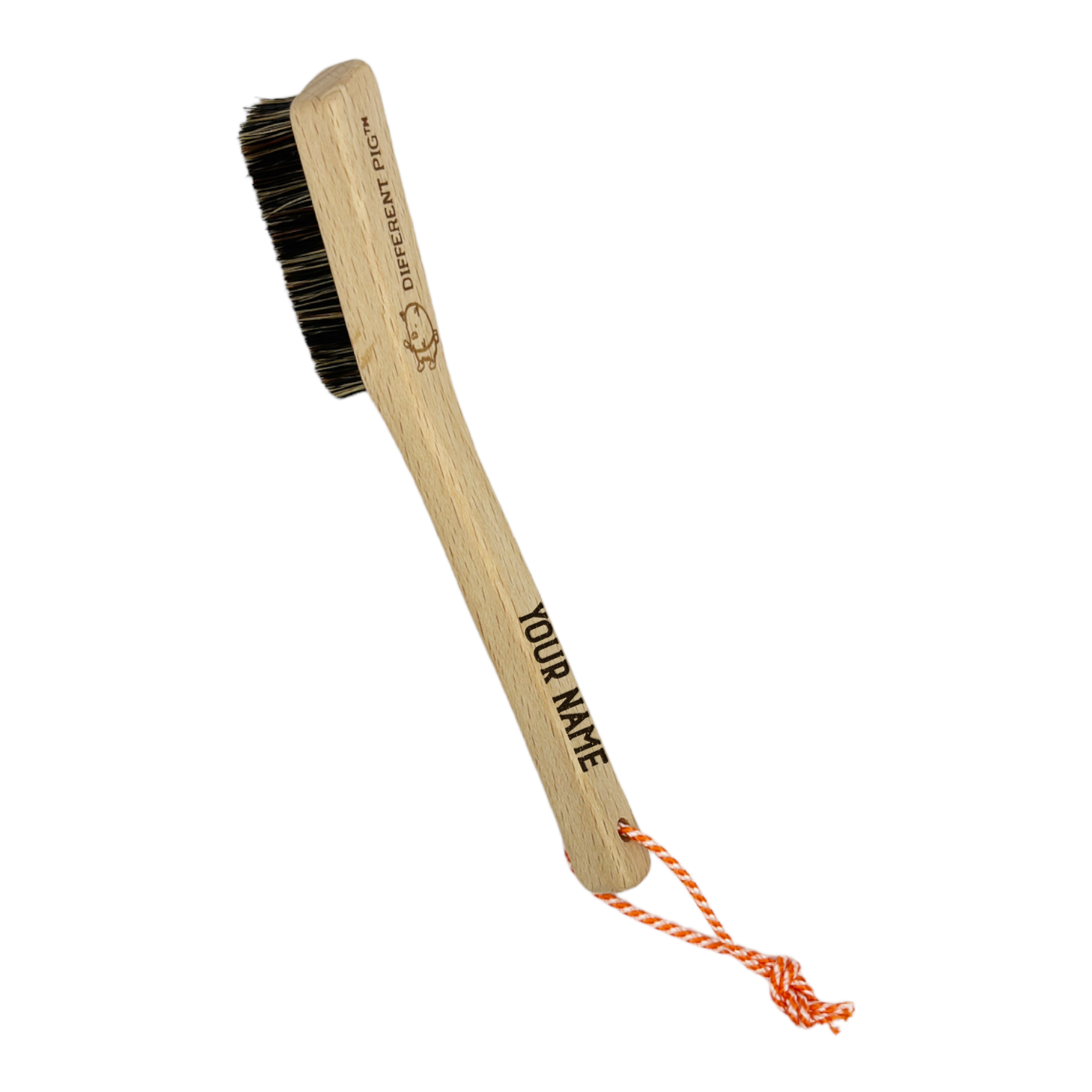 【來字刻名】𝗗𝗜𝗙𝗙𝗘𝗥𝗘𝗡𝗧 𝗣𝗜𝗚™ Piglet brush with name carving 刻名小豬掃連掛繩