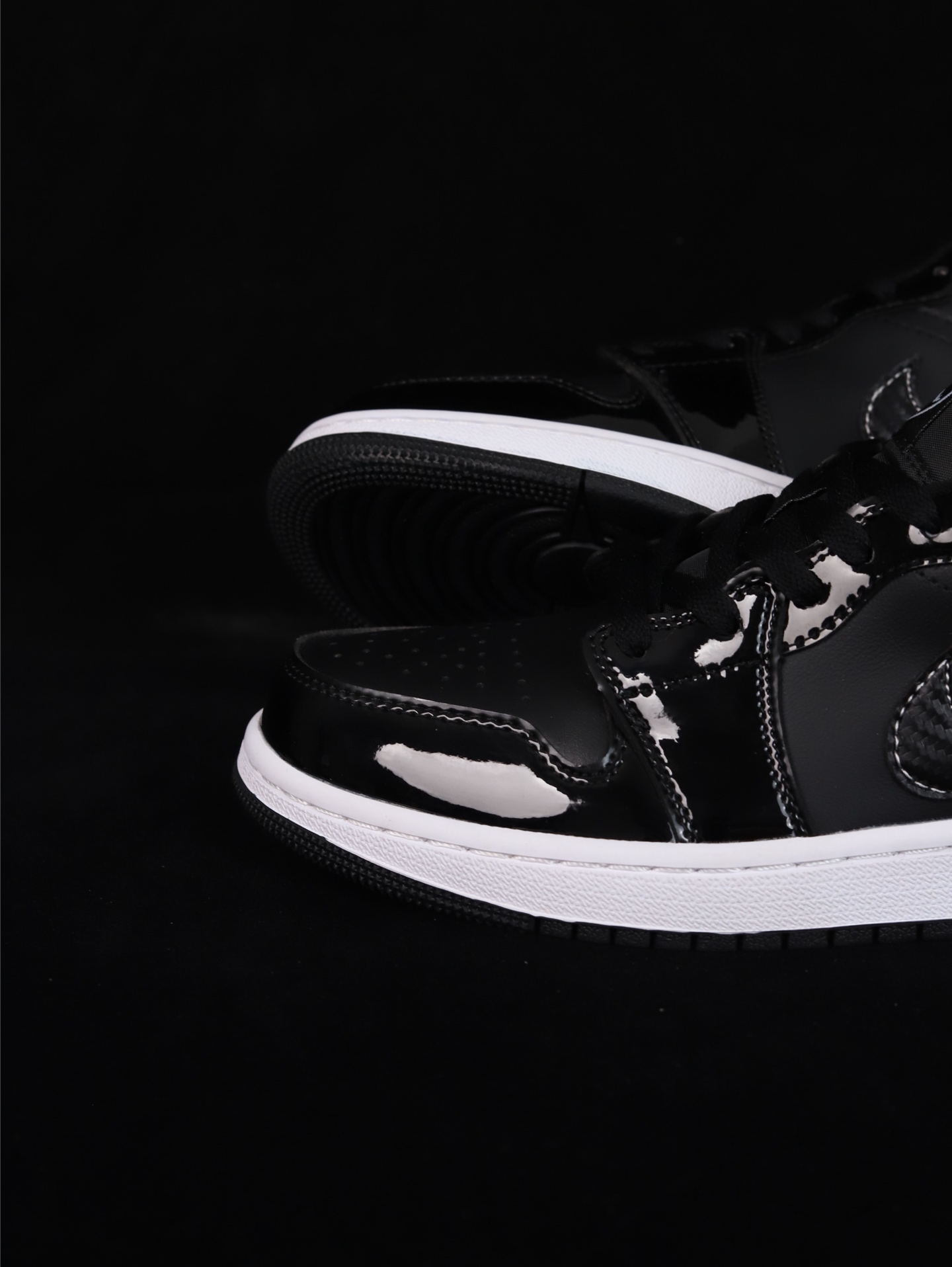 Air Jordan 1 Low DD1650-001