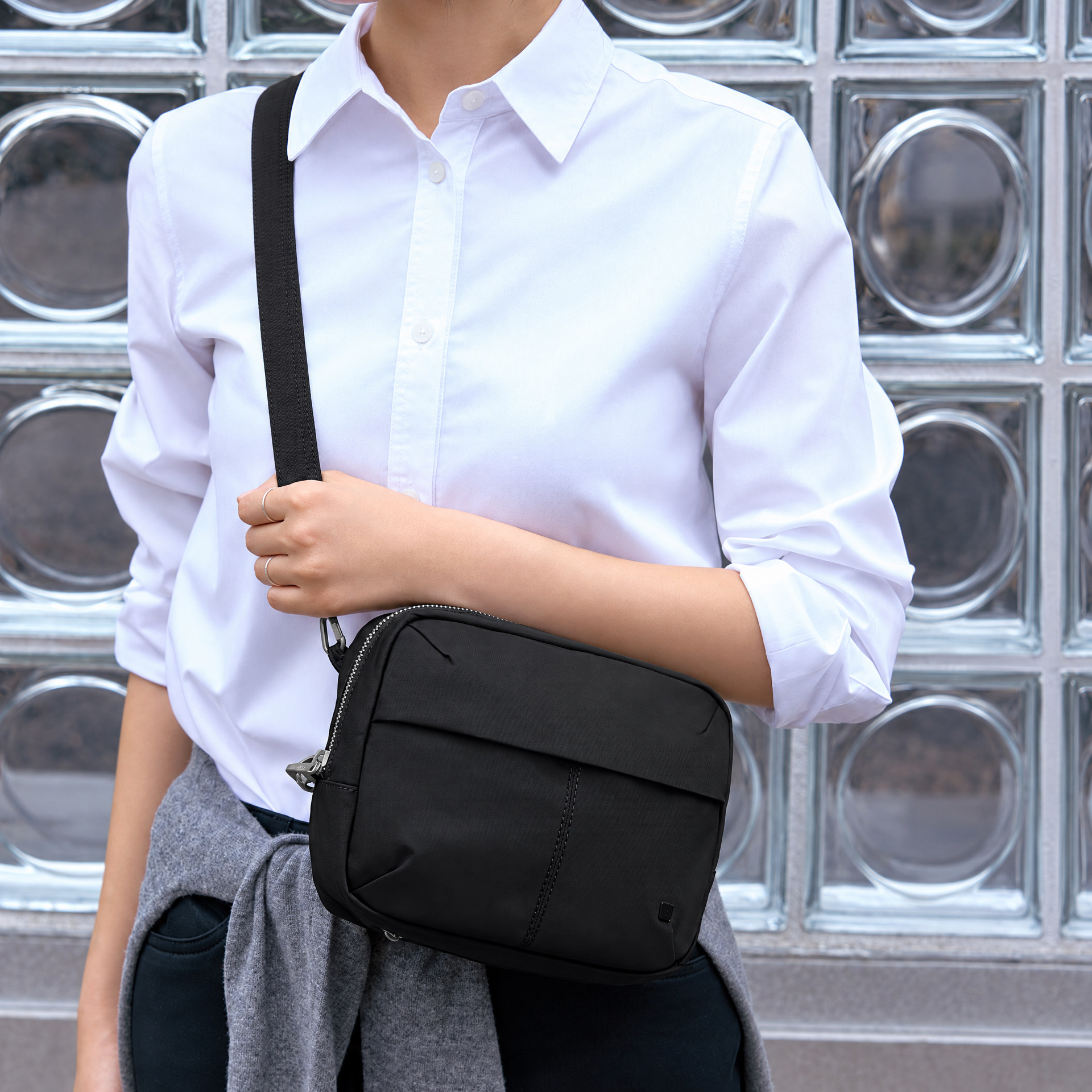 Branden Safe Days Wallet Bag 防盜斜孭袋