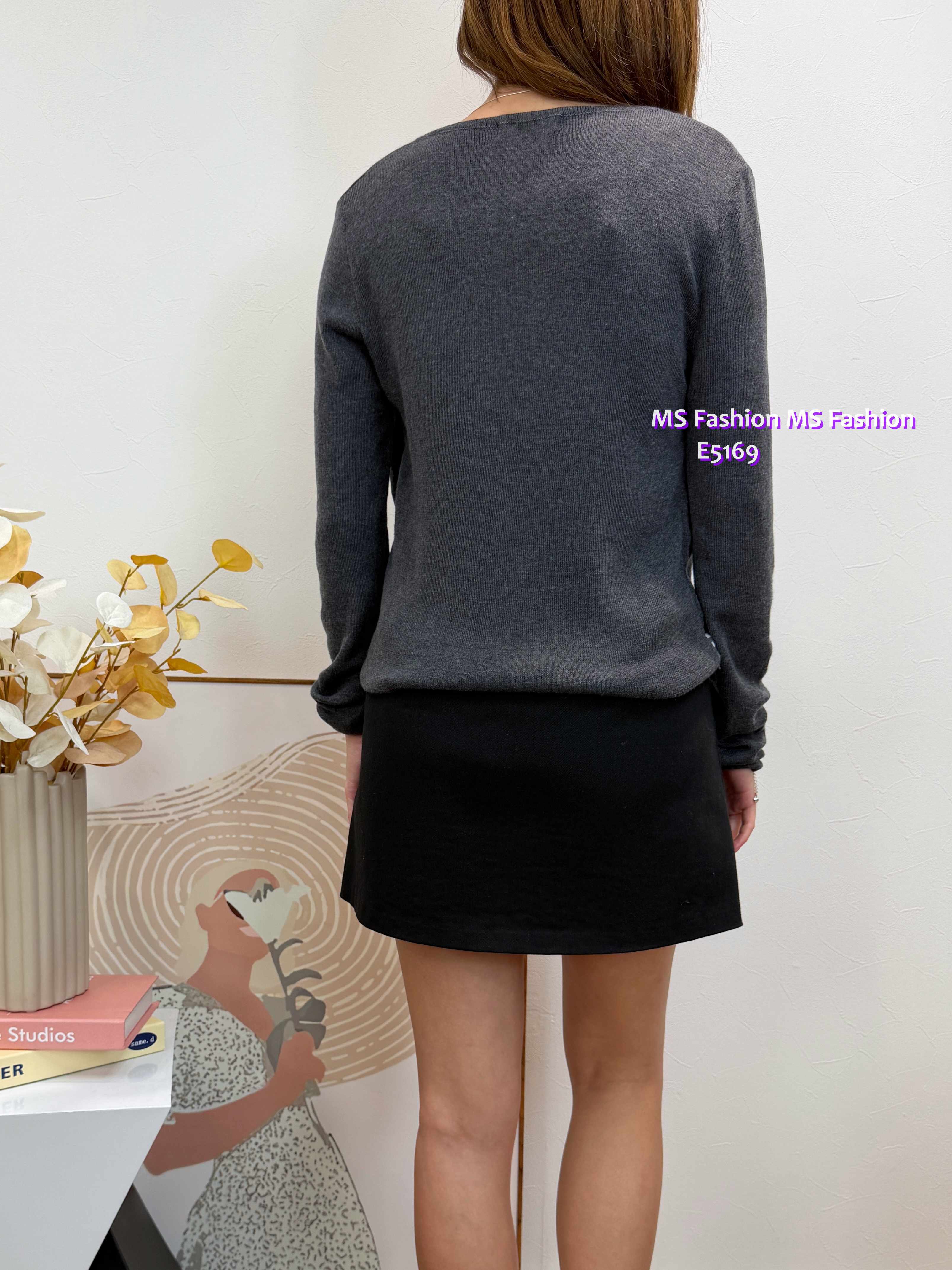 E5169 假兩件橫間top