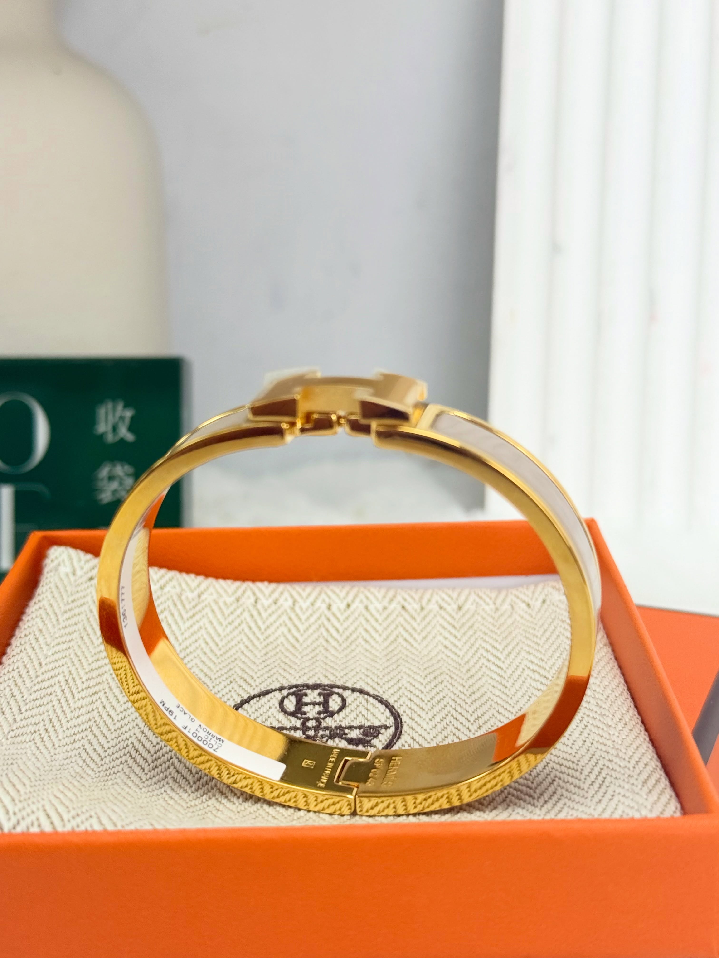 Hermes ✨ 全新 💛pop H 奶茶色金扣手鈪 全套🩶💛  