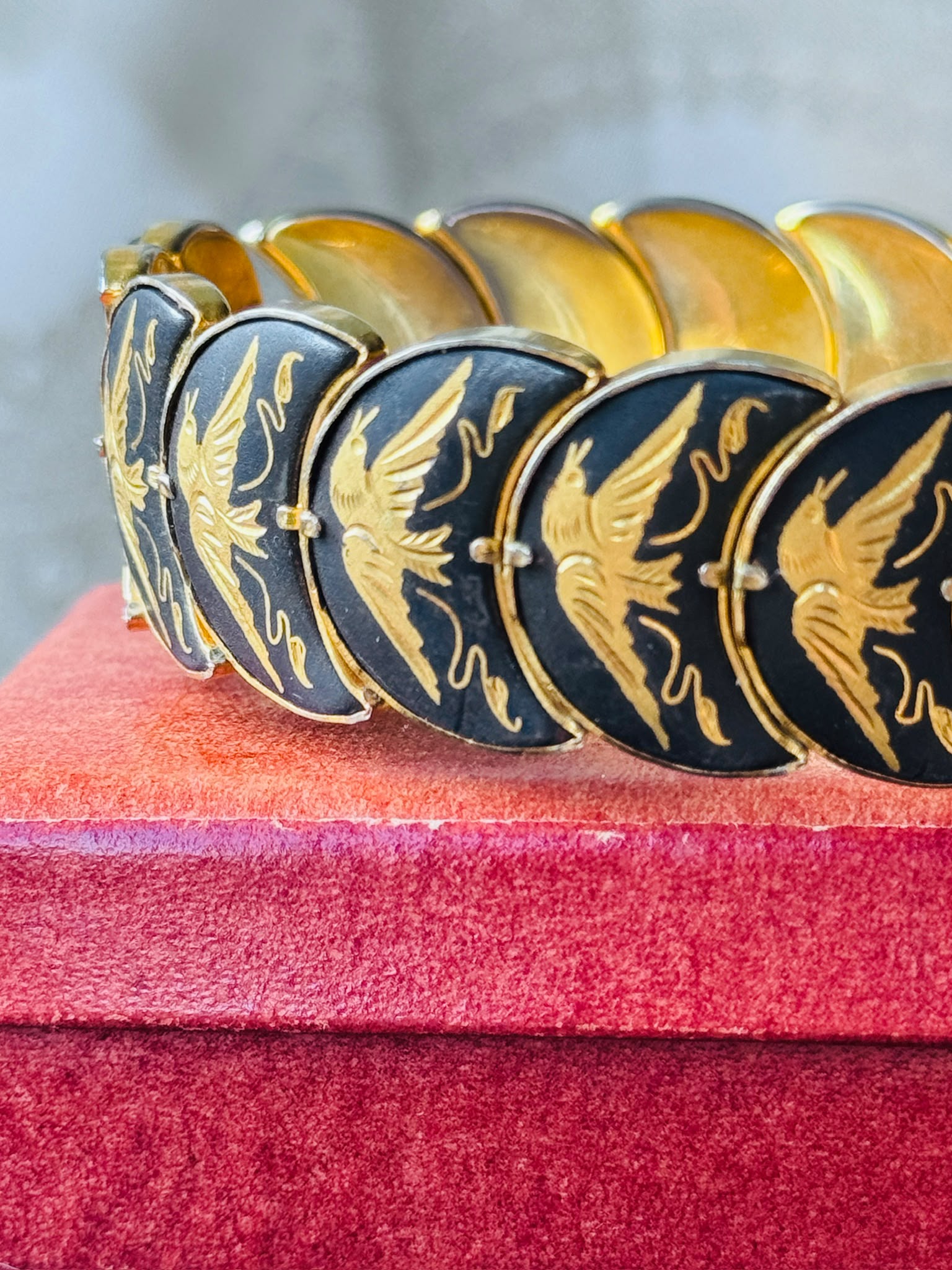 Mid-Century Black & Gold Damascene Crescent Shape Bird Bracelet  - 7.5" (MT2617)