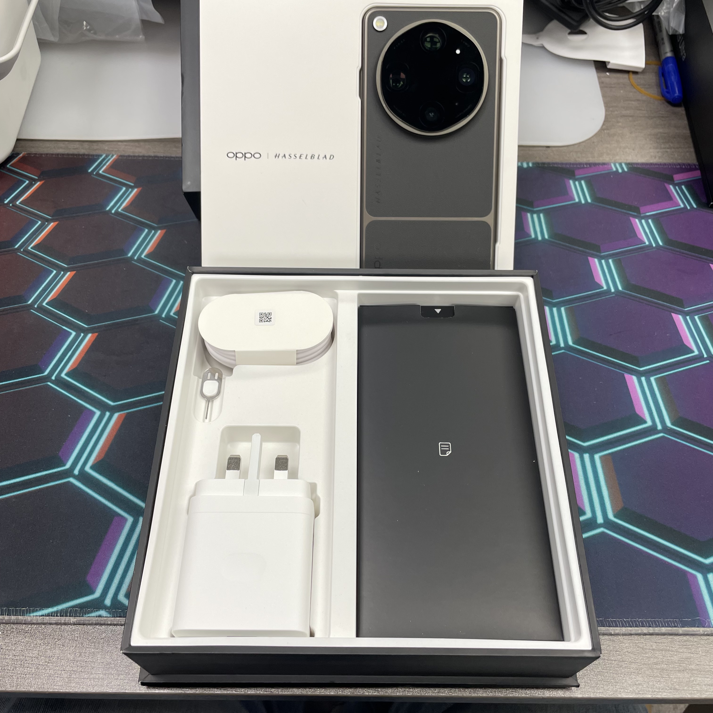 *7253 Oppo Find X9 Ultra 勁靚機 12+512GB 棕色 brown