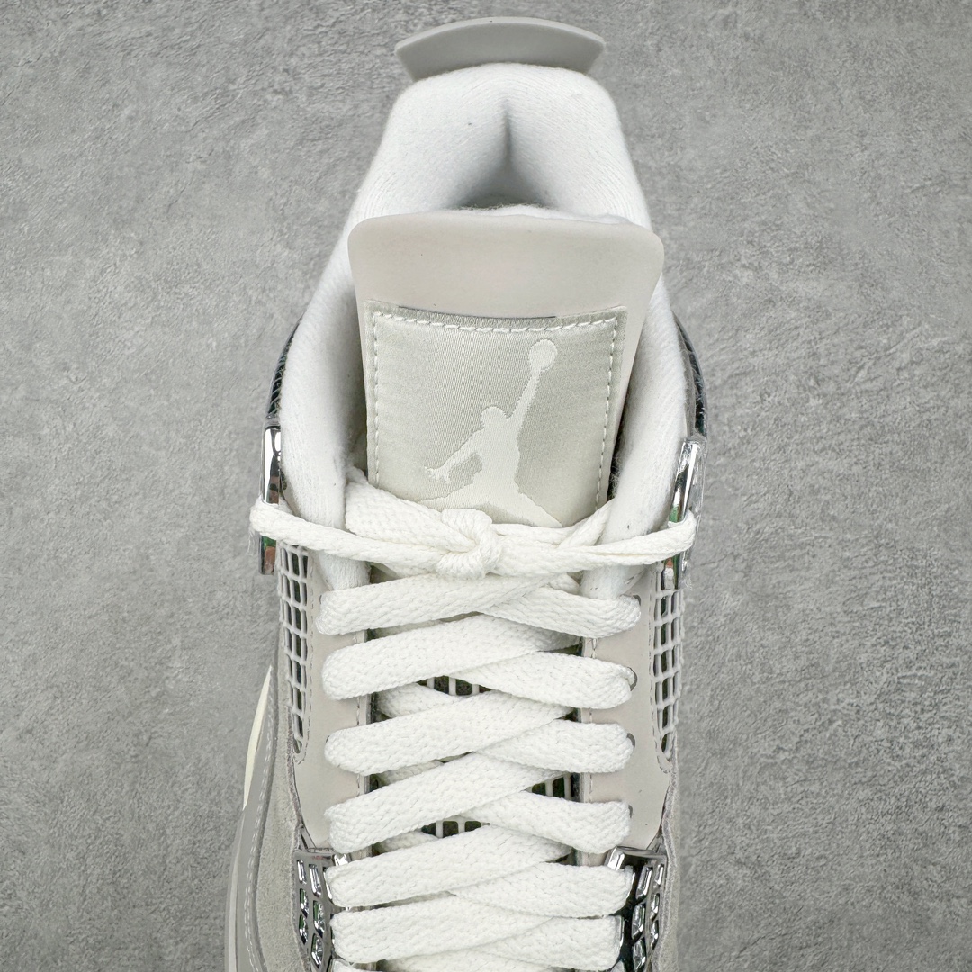 Air Jordan 4 Retro "Frozen Moments" AQ9129-001