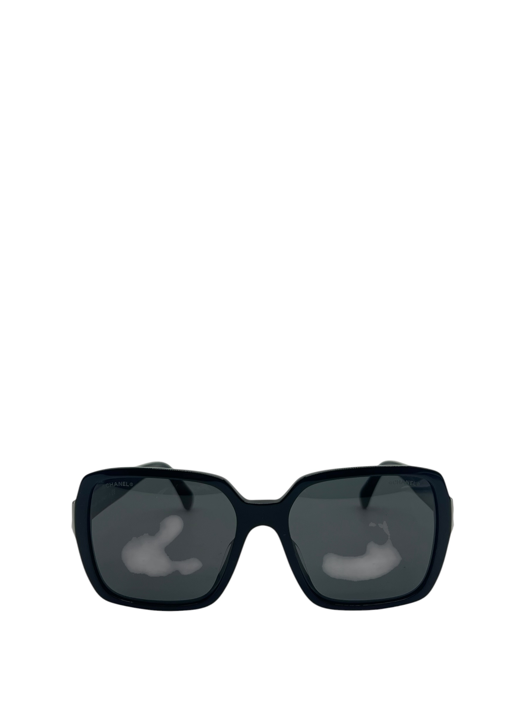 Pre-Owned CHANEL Sunglasses / Product Code: 26061102