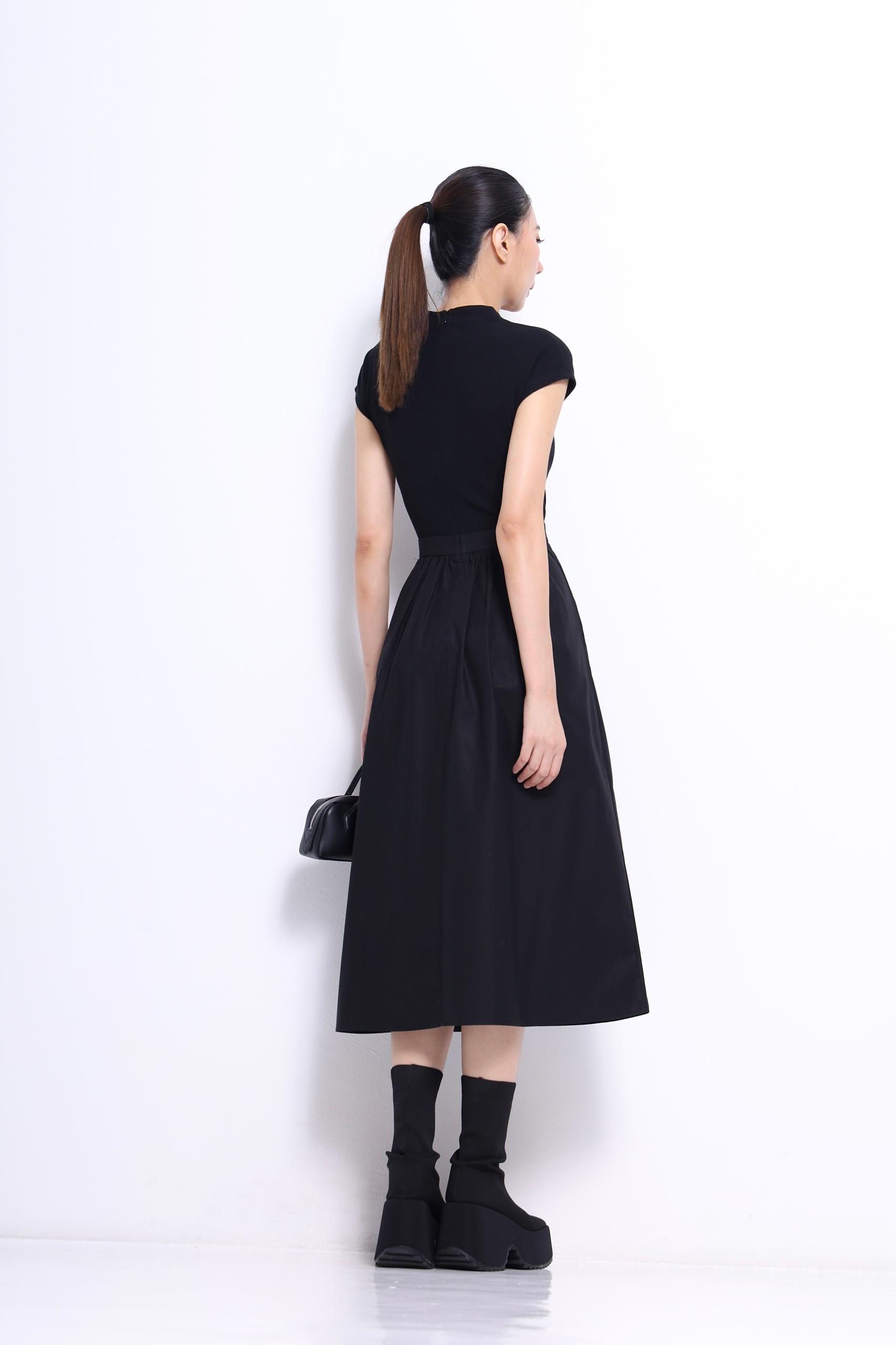 CD2150 V-NECK BODICE SMOCKED SKIRT DRESS