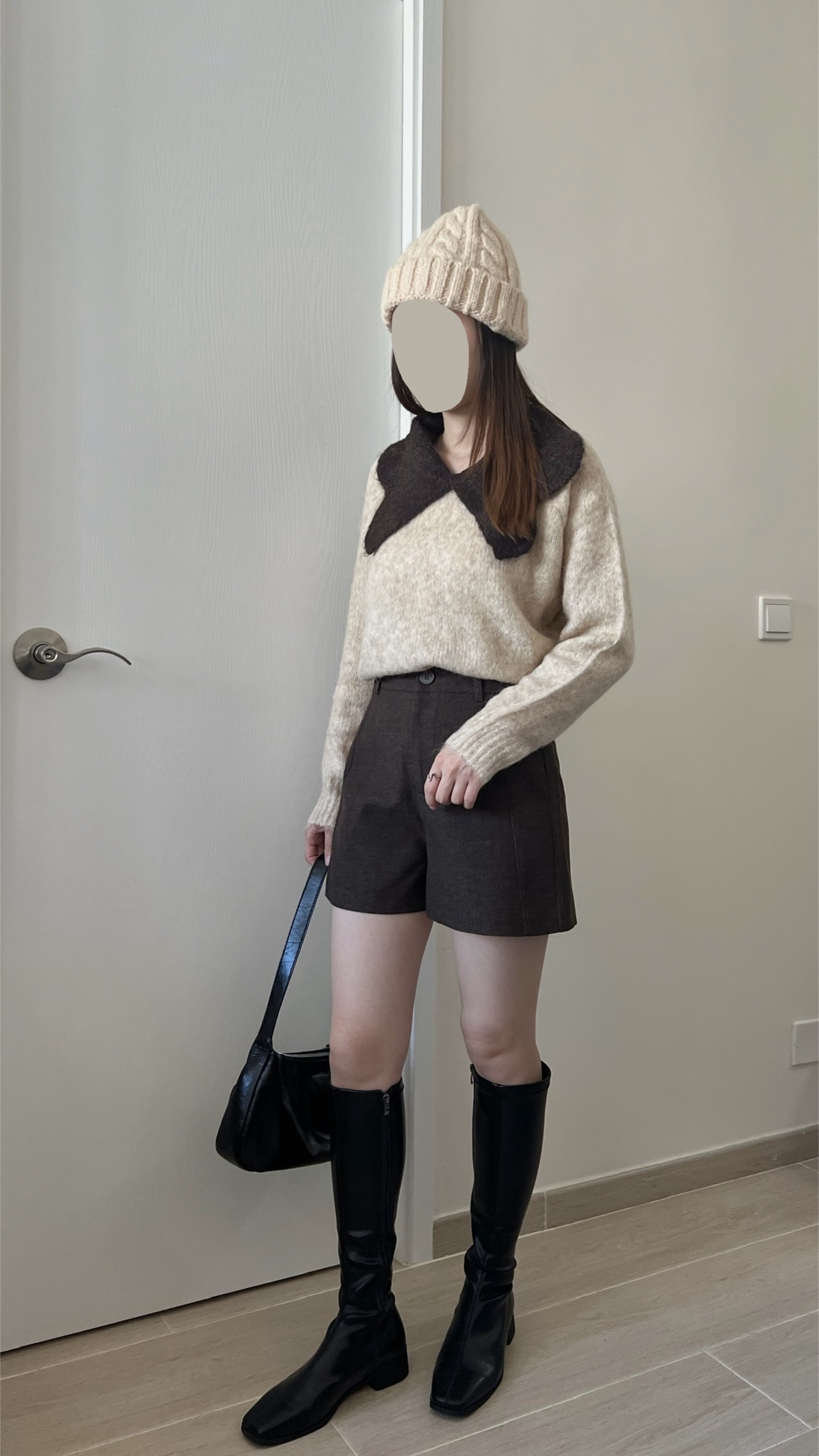 大蝴蝶領口混色毛衣 現貨