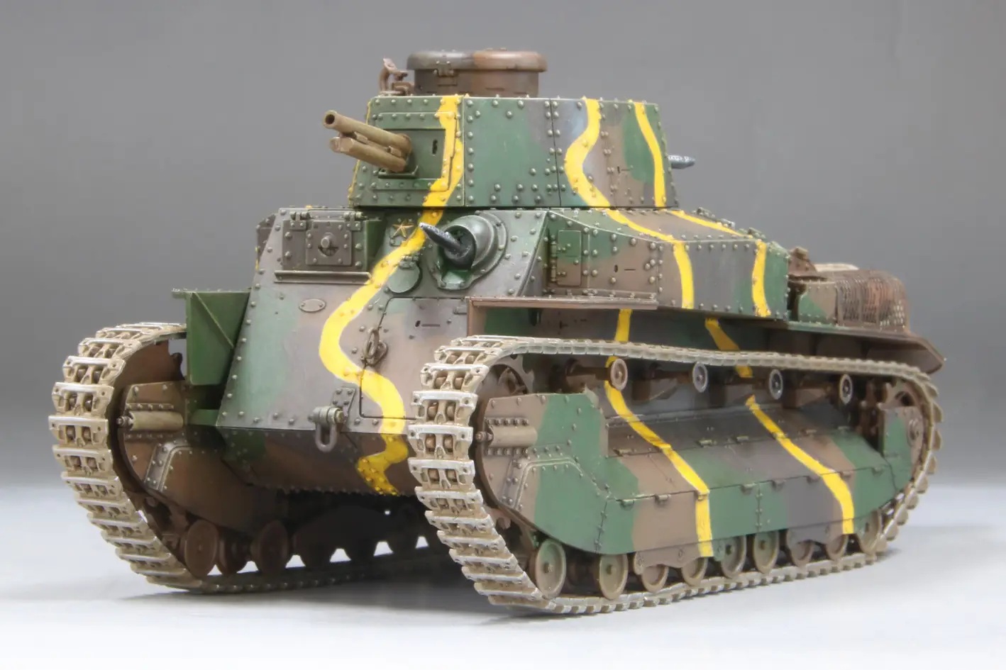 1/35 Imperial Japanese Army medium tank Type 89 Otsu [Yi-Go] (with Cargo Load)
