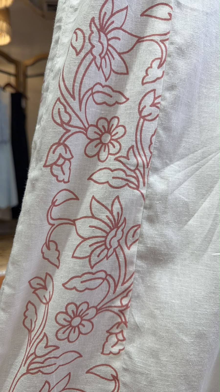 3148 White Wide Leg Pants with Pink Print 39"