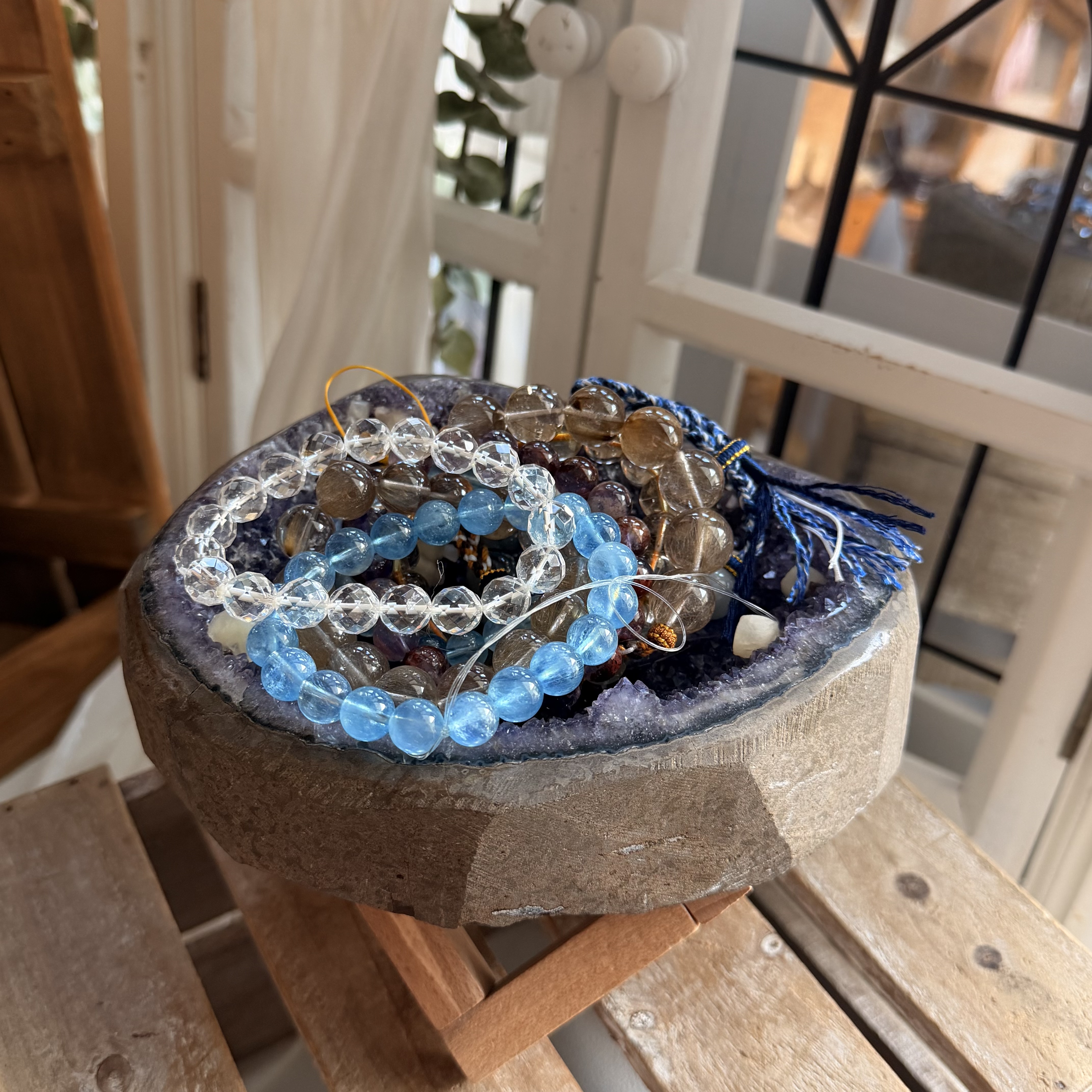 原皮紫水晶盤形擺件共生方解石