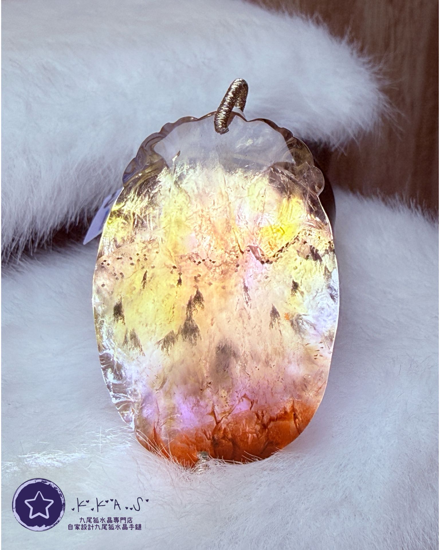 K00205 極光23 女孩九尾狐 - 吊墜/手牌兩用款