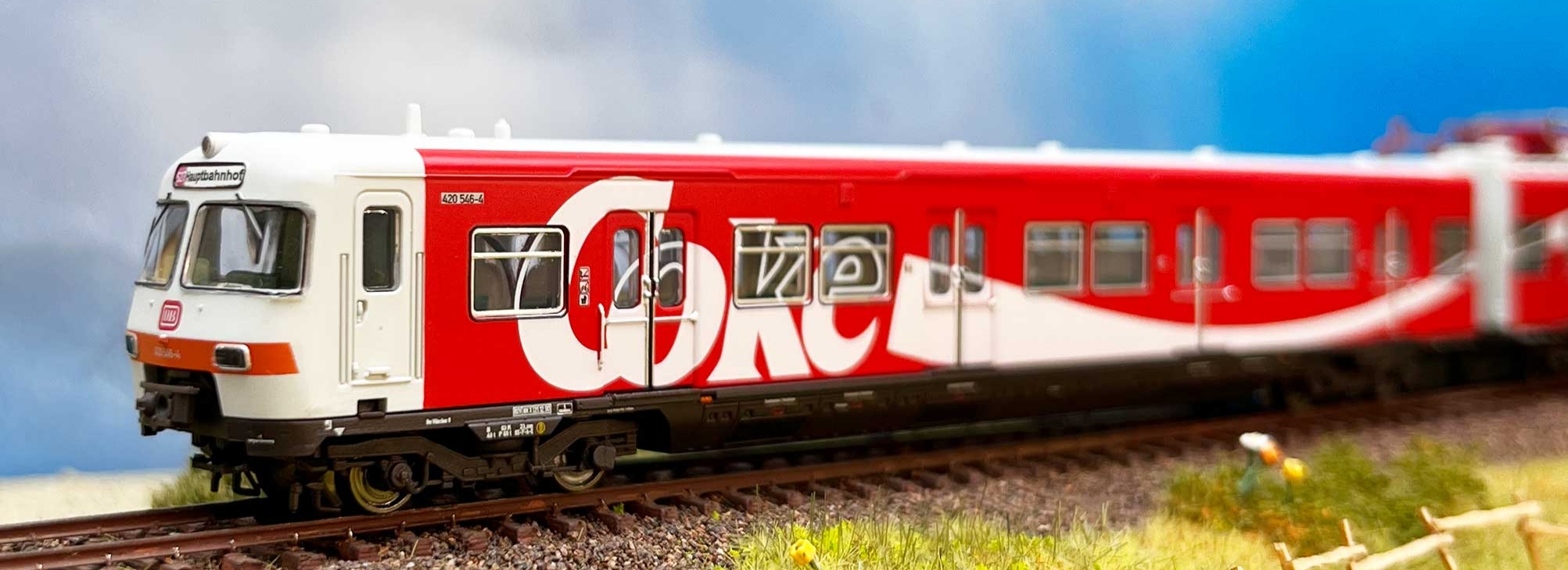 ARNOLD 歐洲城際輕軌 3-tlg. E-Triebzug BR 420 - Coca Cola - DB | analog | Spur N