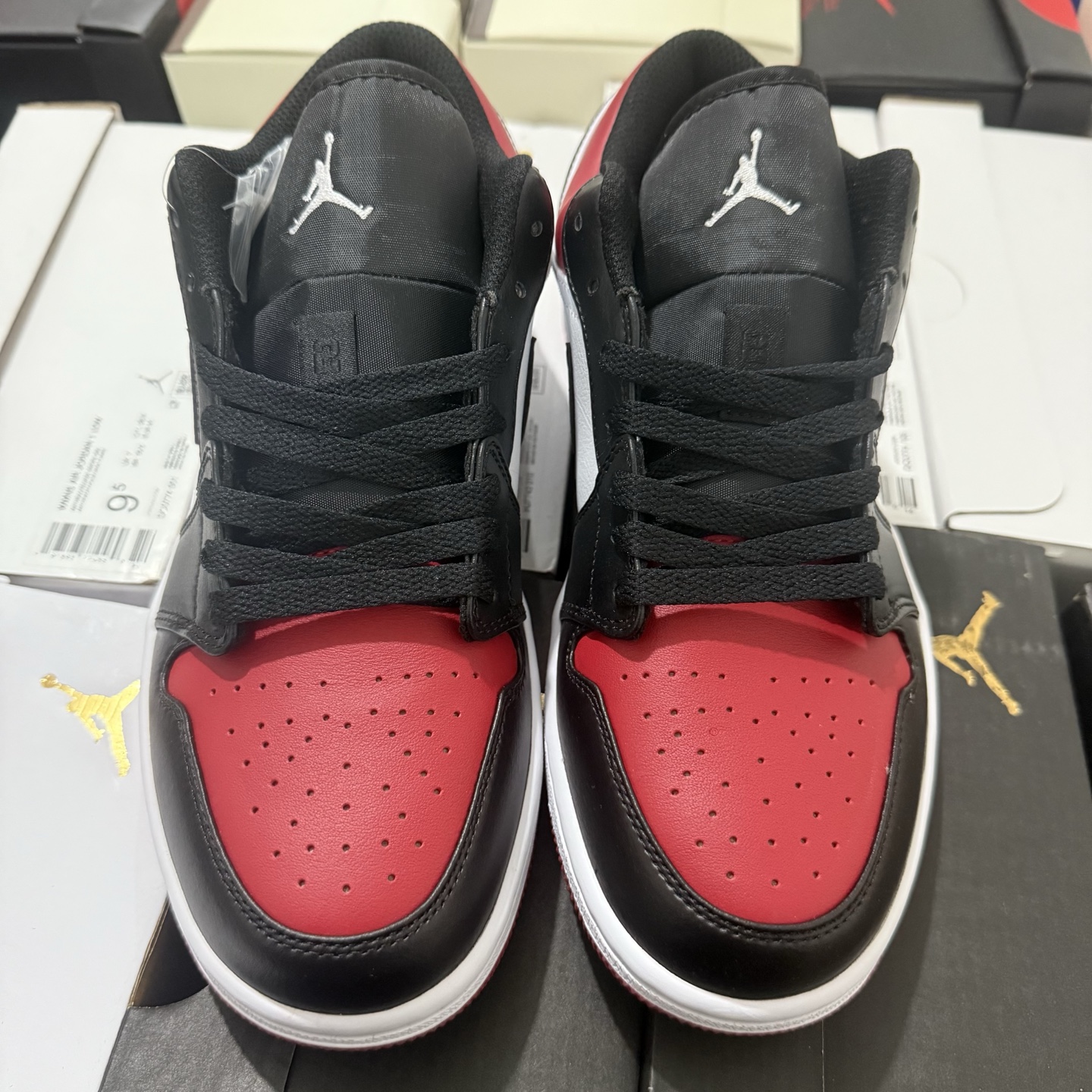 Nike Air Jordan 1 Low "Bred Toe" 553558-612