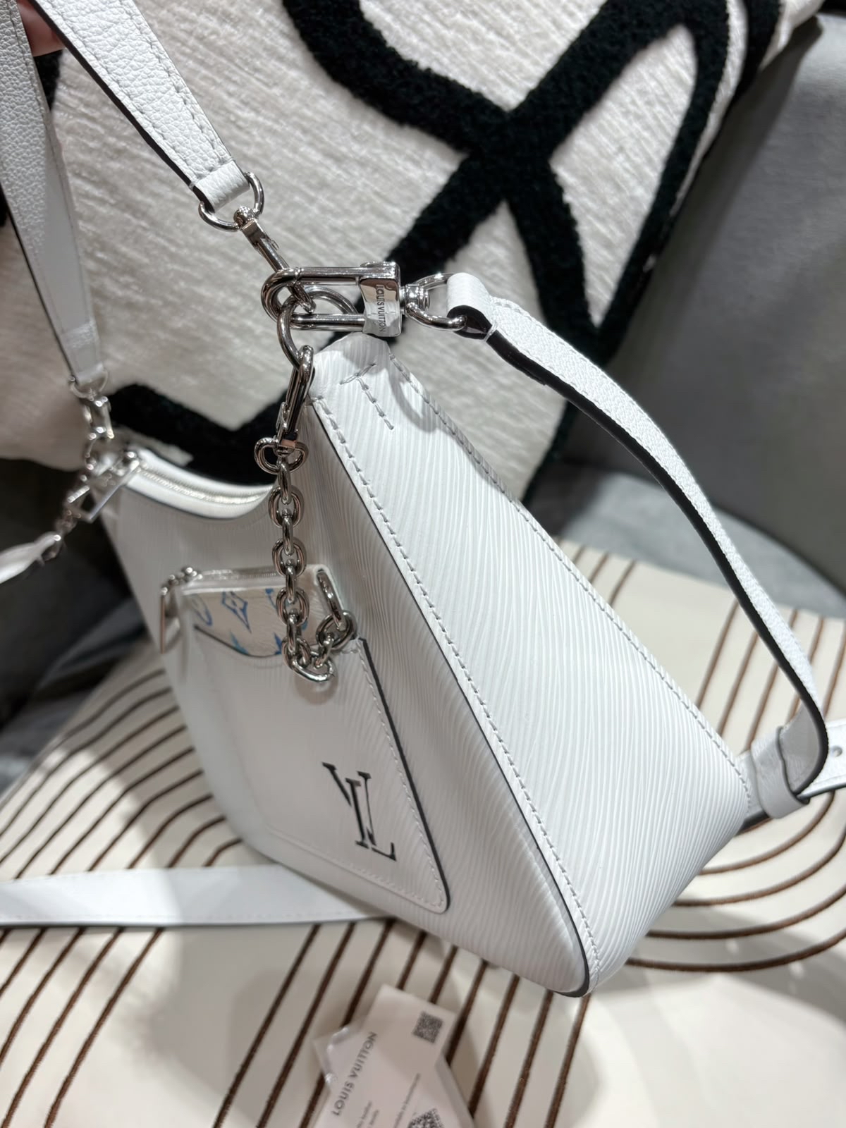 Lv Marelle 2 way bag Epi Leather M25316  100%Authentic,98%new ✅Strap✅dust bag 