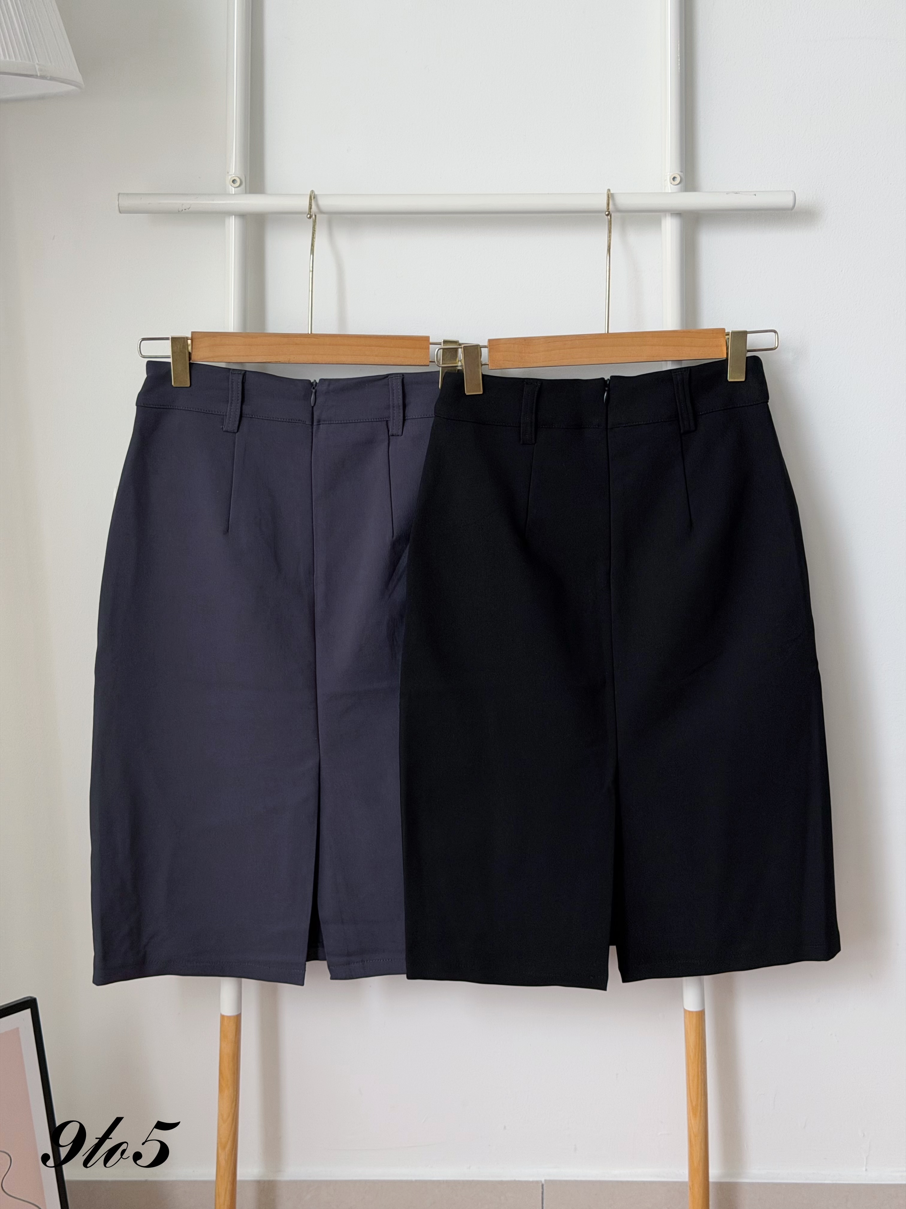 S2028 Midi Pencil Skirt - Black & Grey