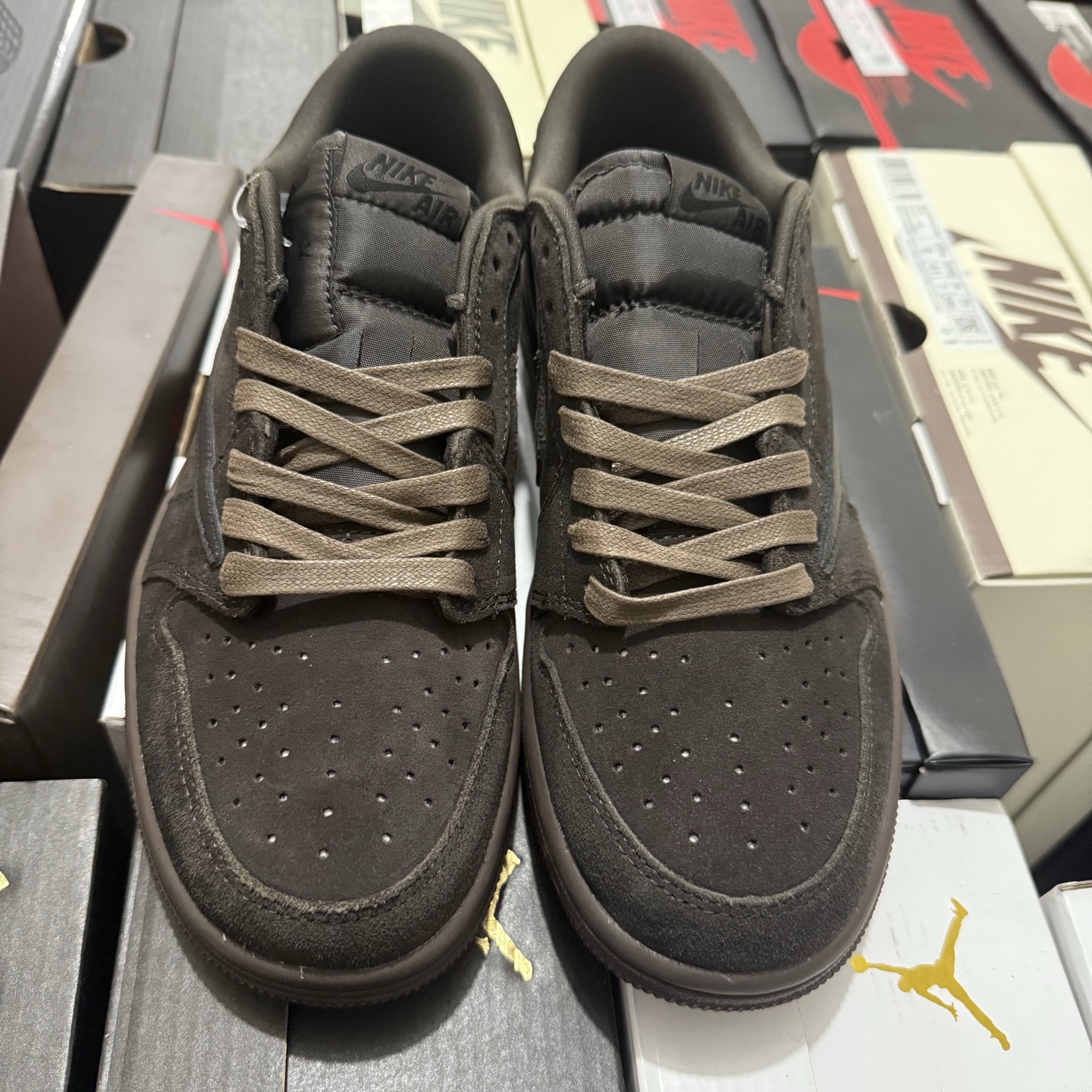Nike Air Jordan 1 Retro Low OG SP Travis Scott "Velvet Brown" DM7866-202
