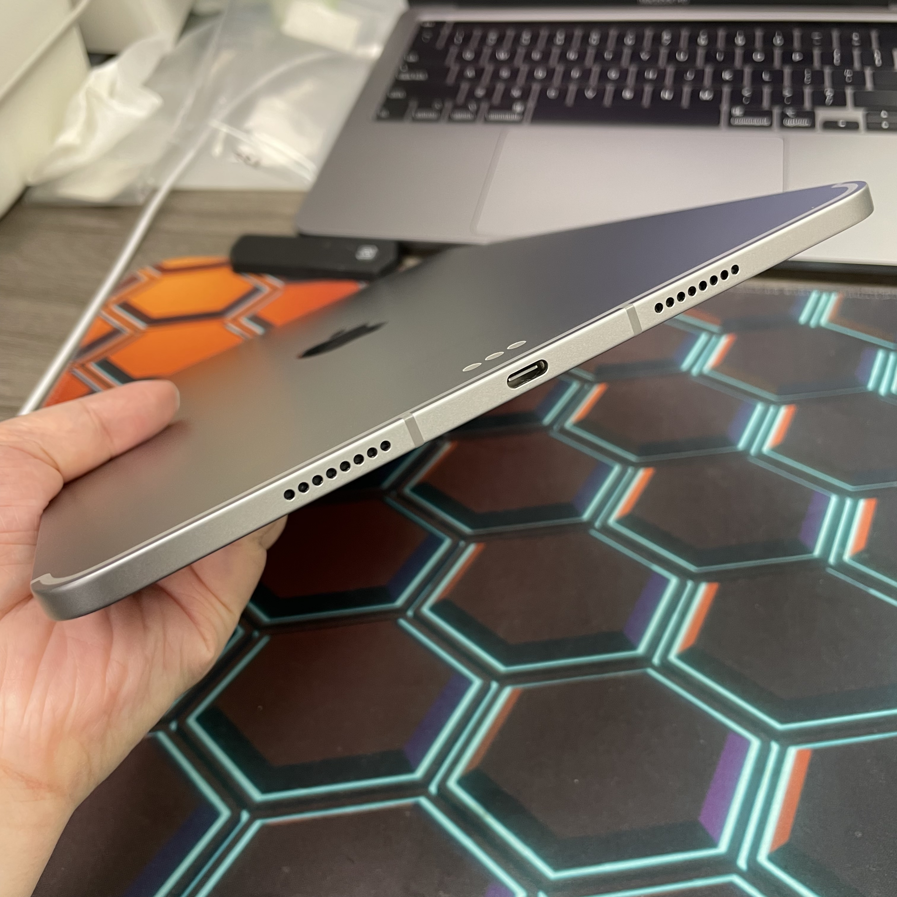 *8405 iPad Pro 4 11吋 M2 完美機 128GB 插卡版 灰色 gray