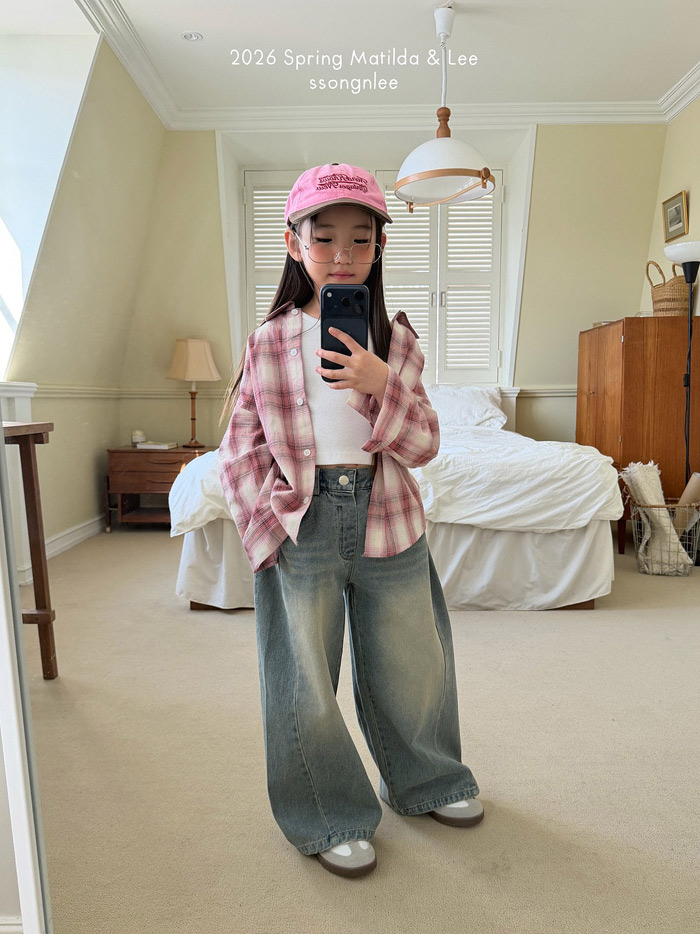 🇰🇷Matilda&Lee shirt